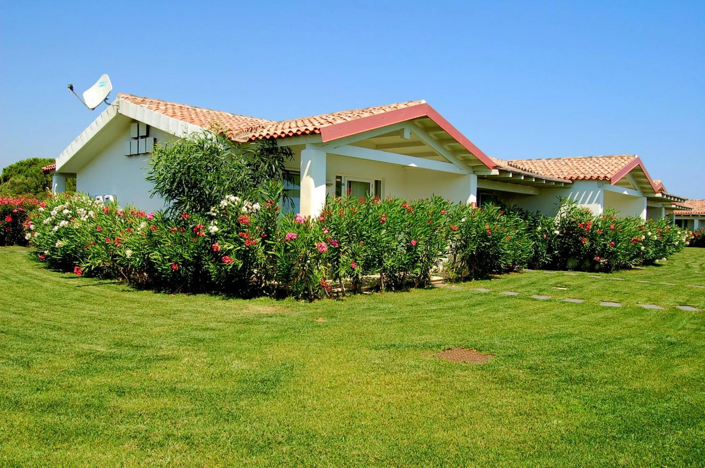 Facade/entrance in Hotel Budoni Beach