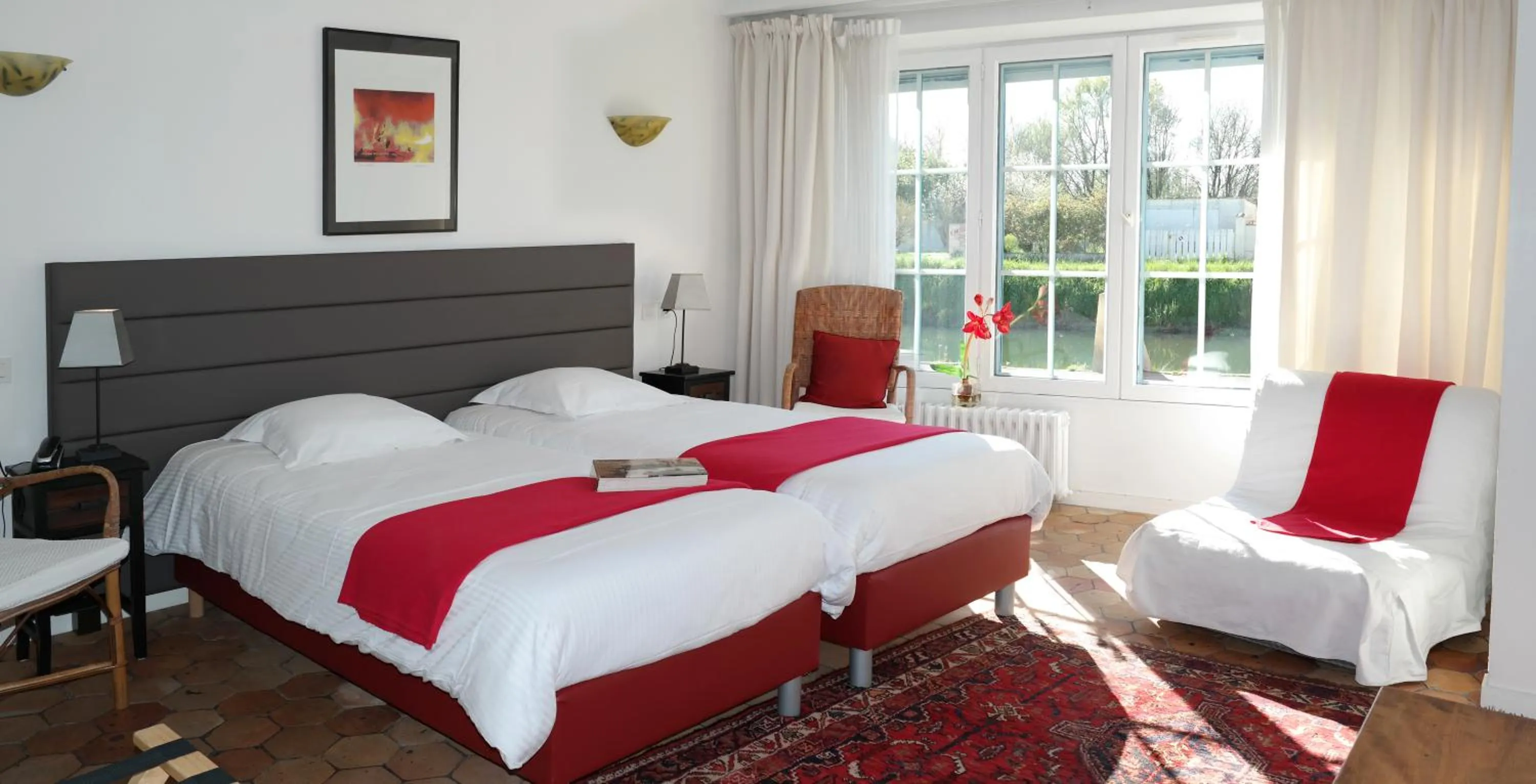 Day, Bed in Hotel Au Marais