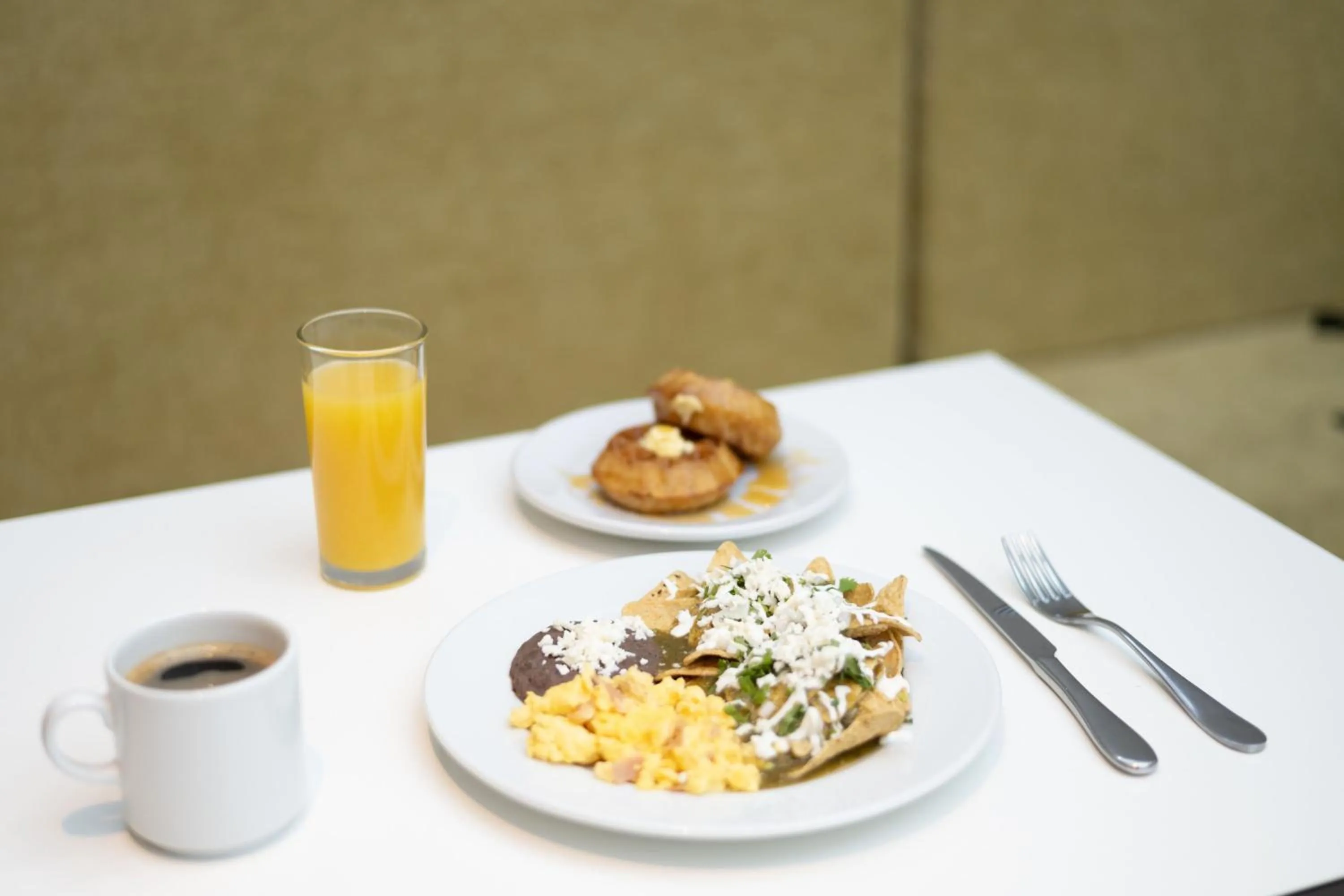 Breakfast in City Express Suites by Marriott Ciudad de México Anzures