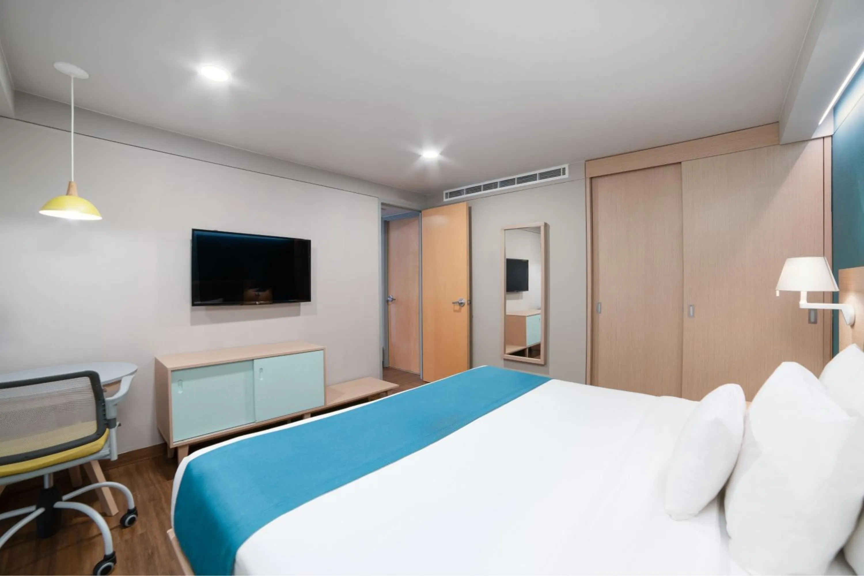 Bedroom, Bed in City Express Suites by Marriott Ciudad de México Anzures