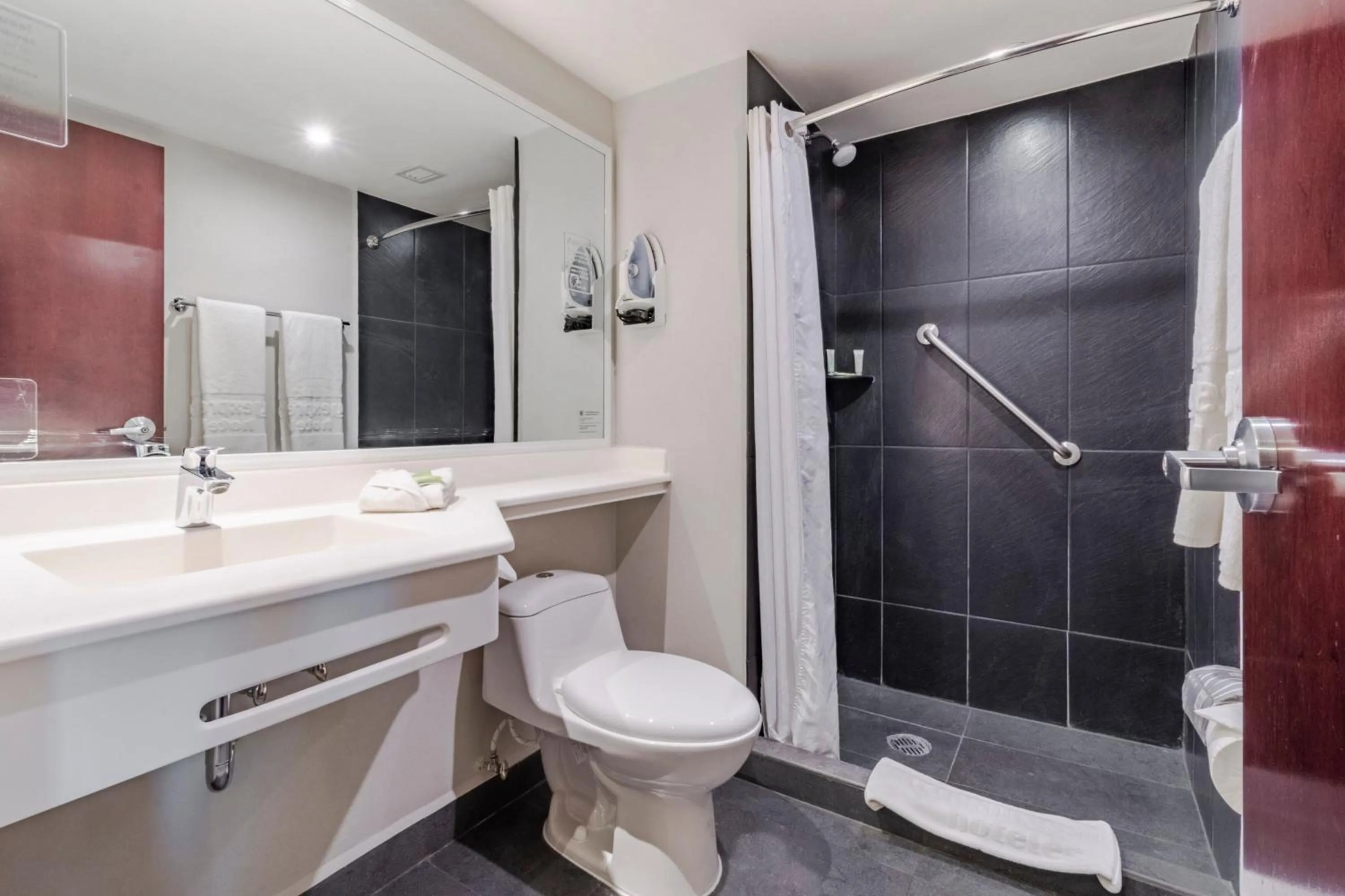 Bathroom in City Express by Marriott Hermosillo