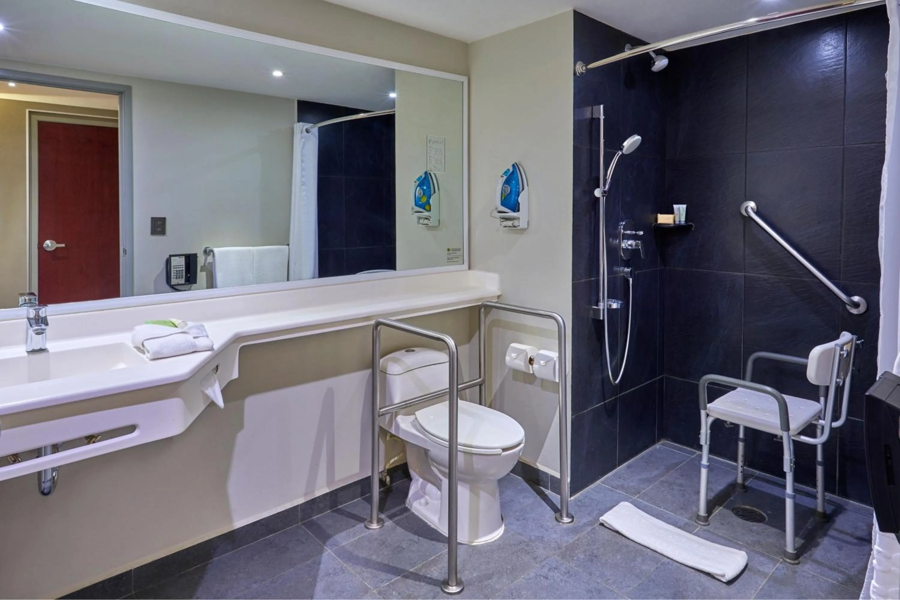 Bathroom in City Express by Marriott Hermosillo