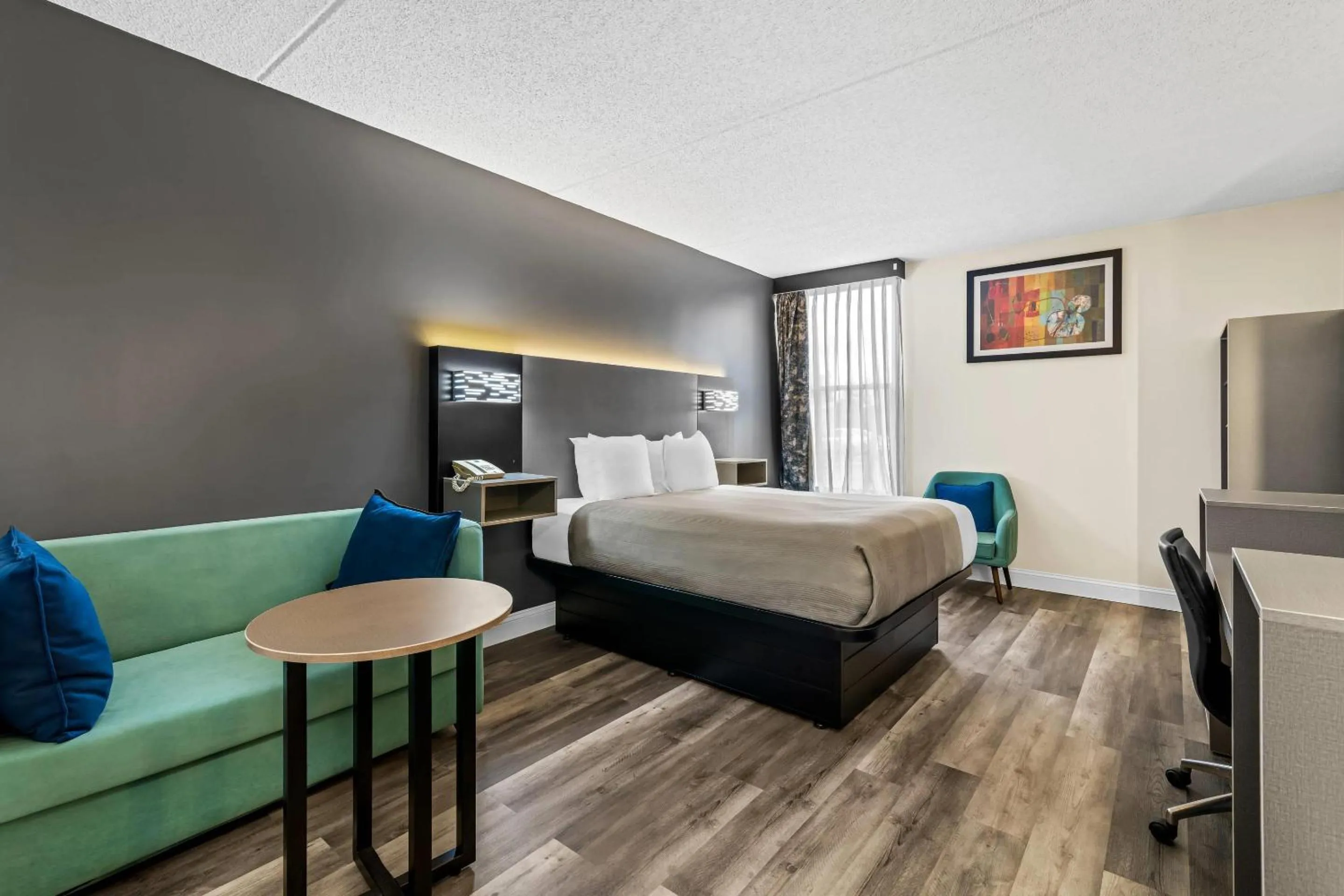 Bedroom, Bed in Quality Inn Bangor Airport