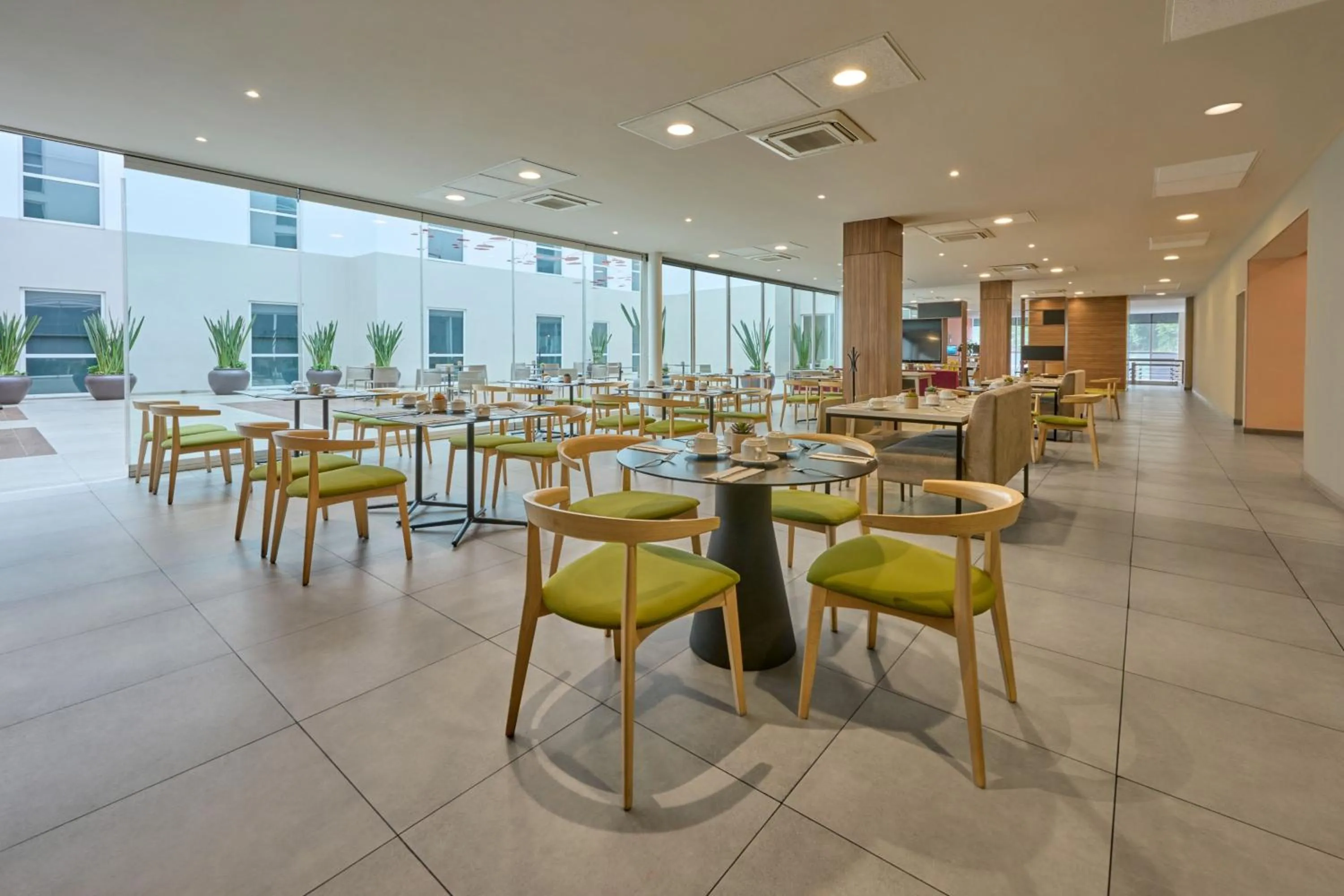 Breakfast in City Express Plus by Marriott Ciudad de México Insurgentes Sur