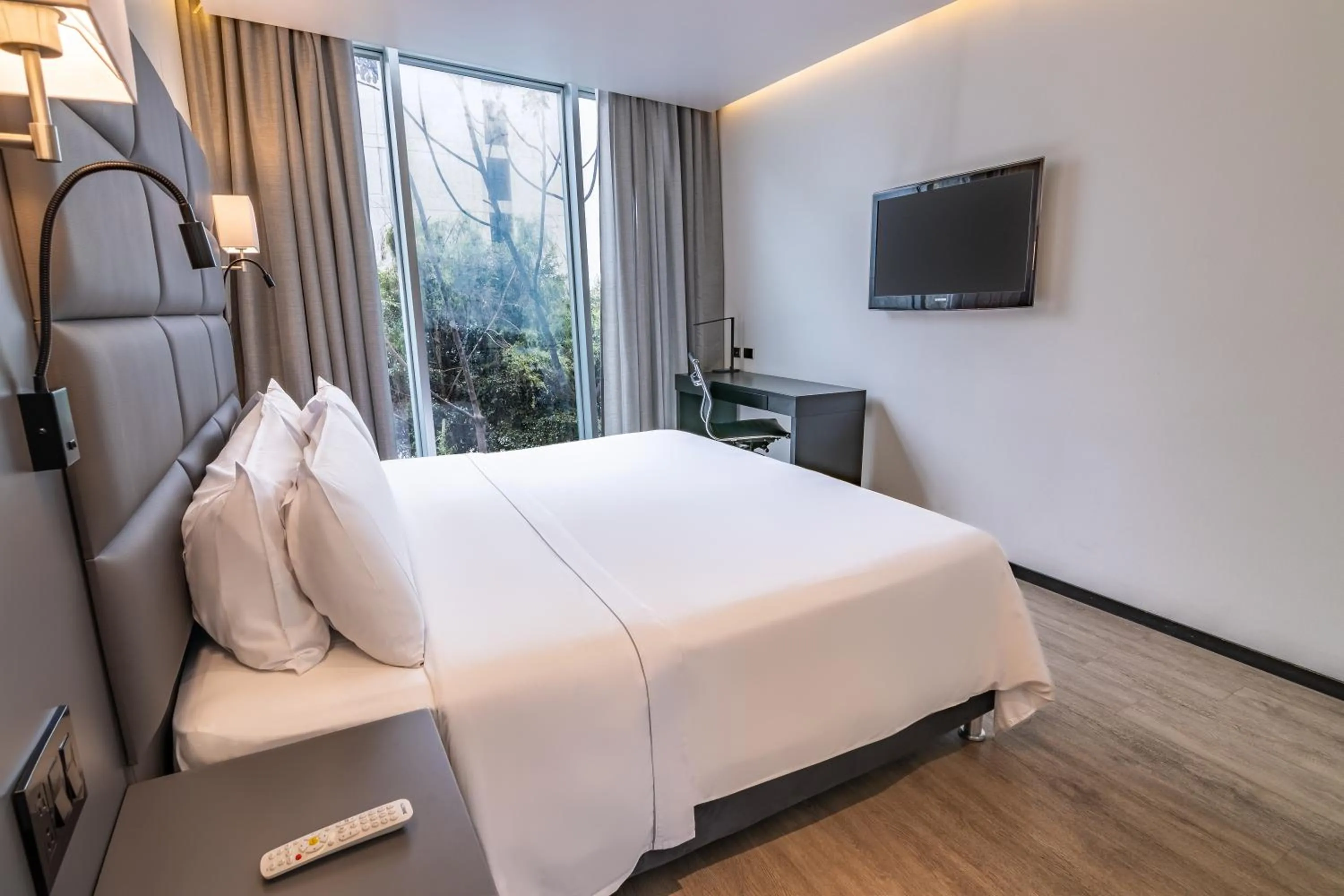 Bed in GHL Collection 93