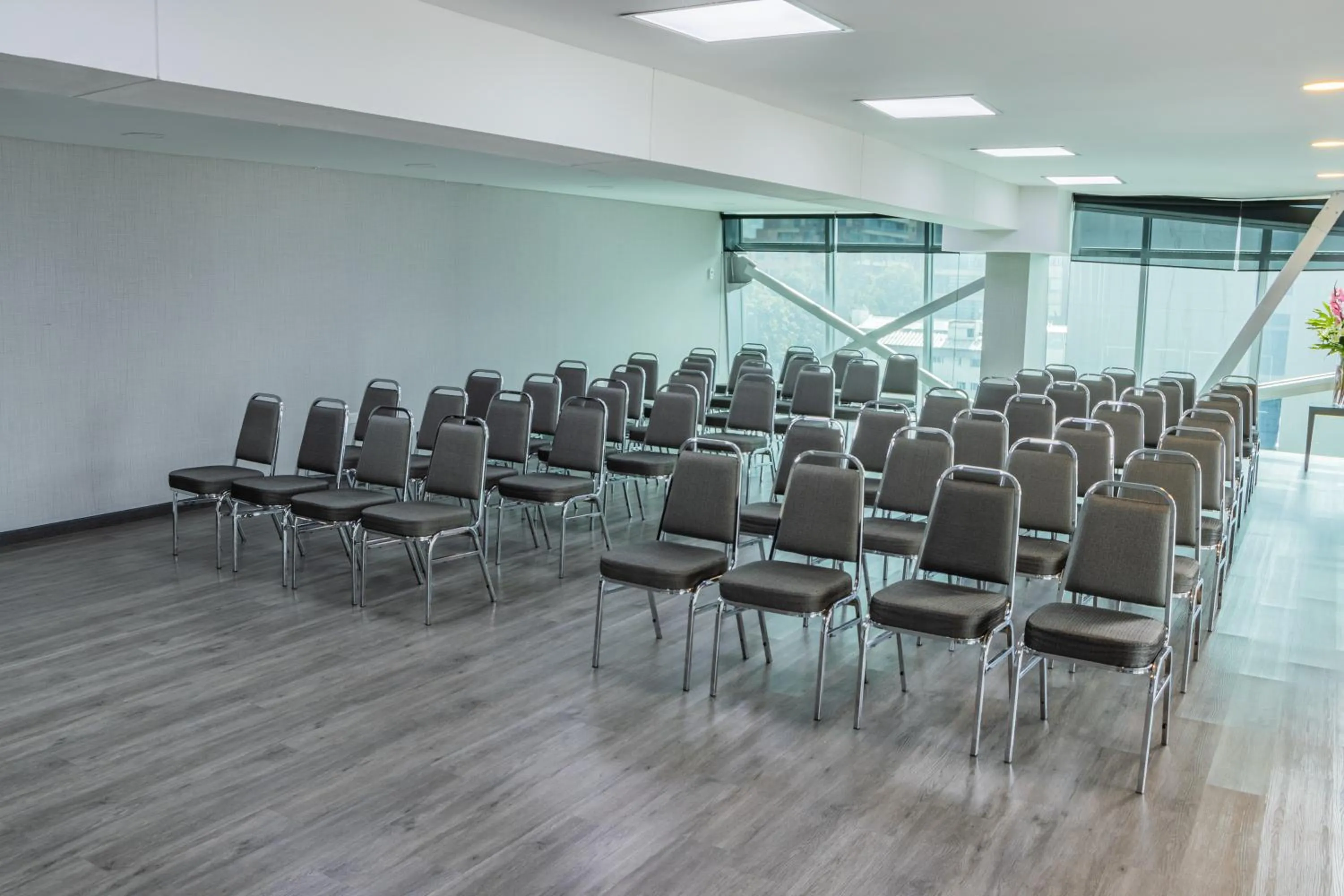 Meeting/conference room in GHL Collection 93