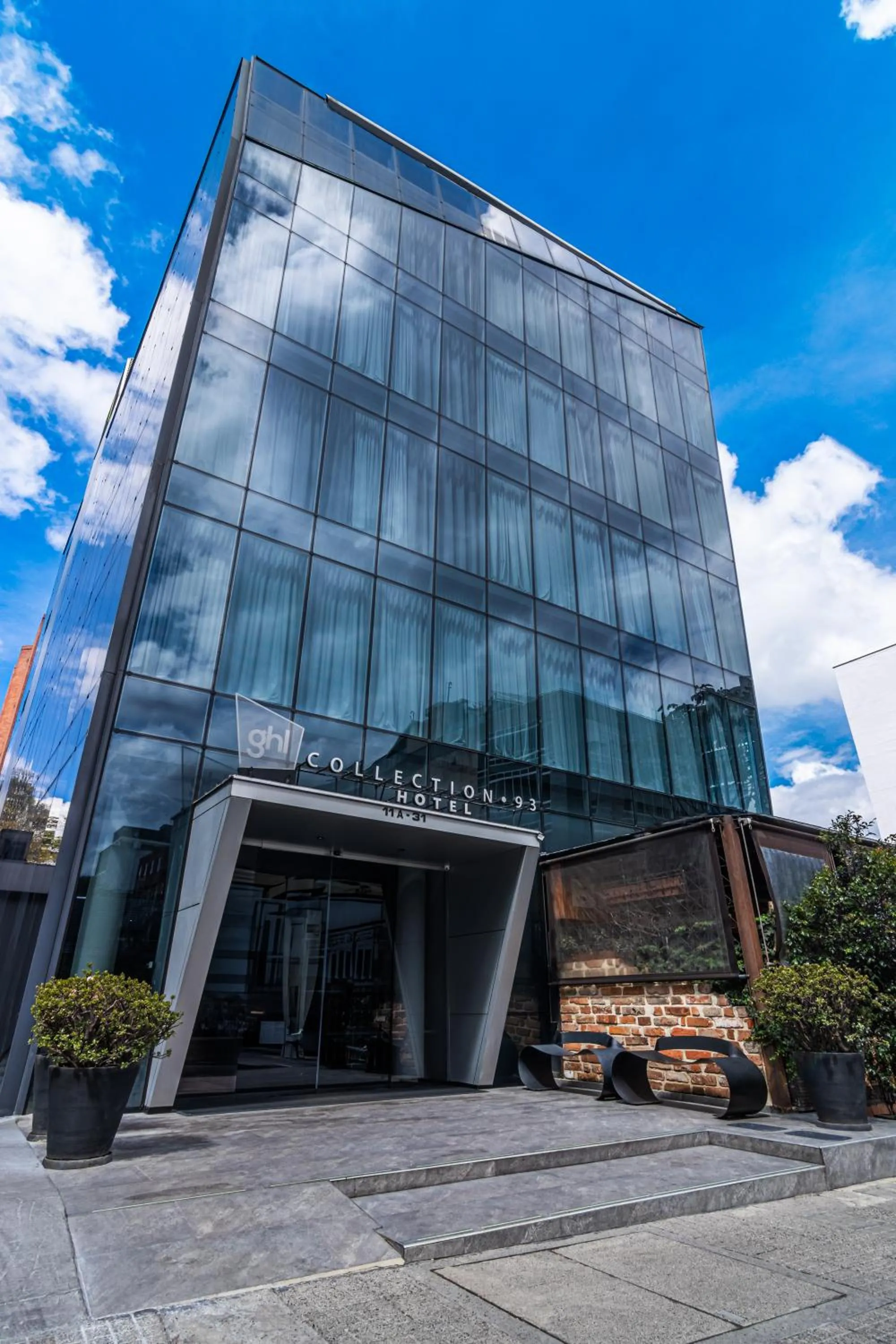 Property building in GHL Collection 93