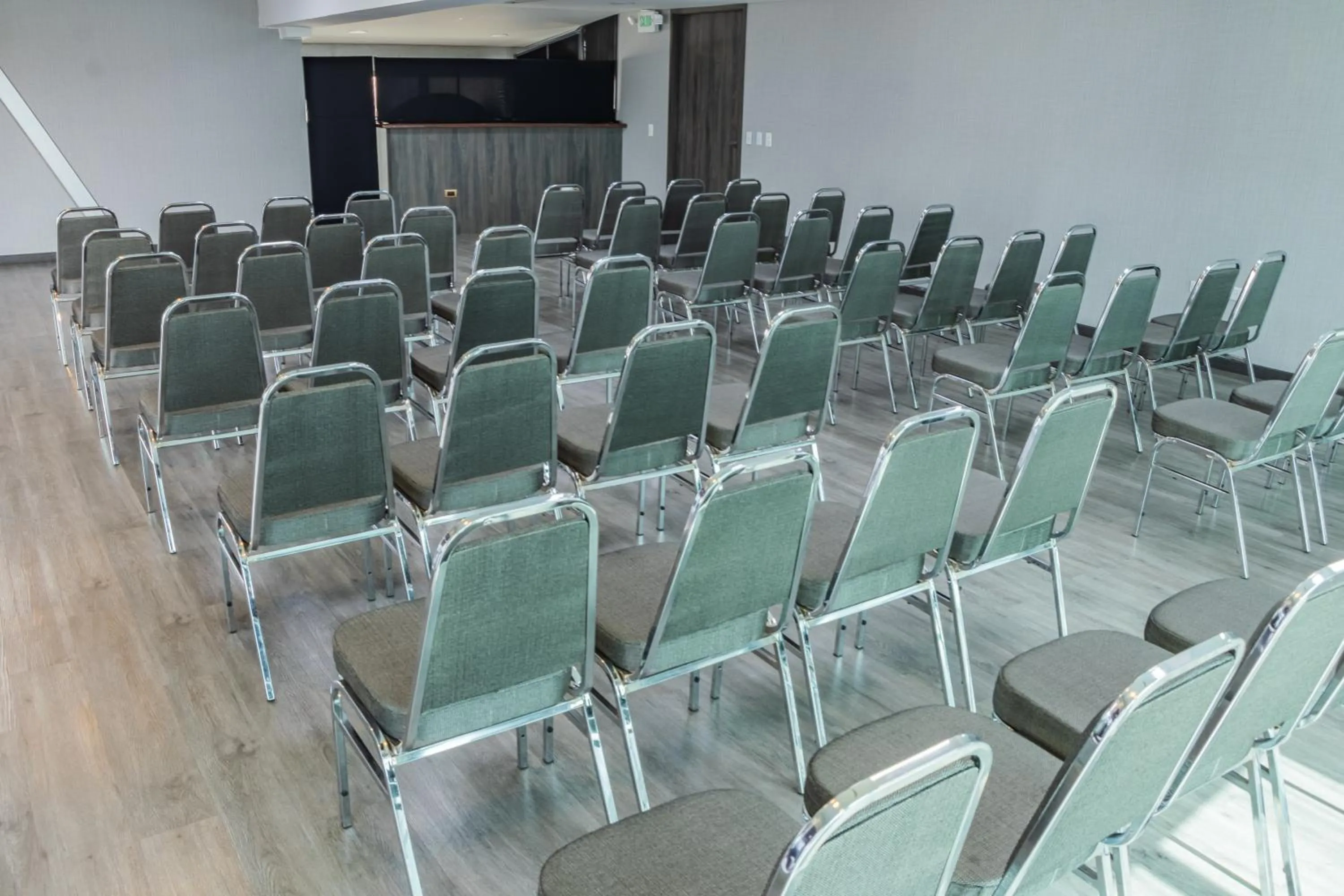 Meeting/conference room in GHL Collection 93