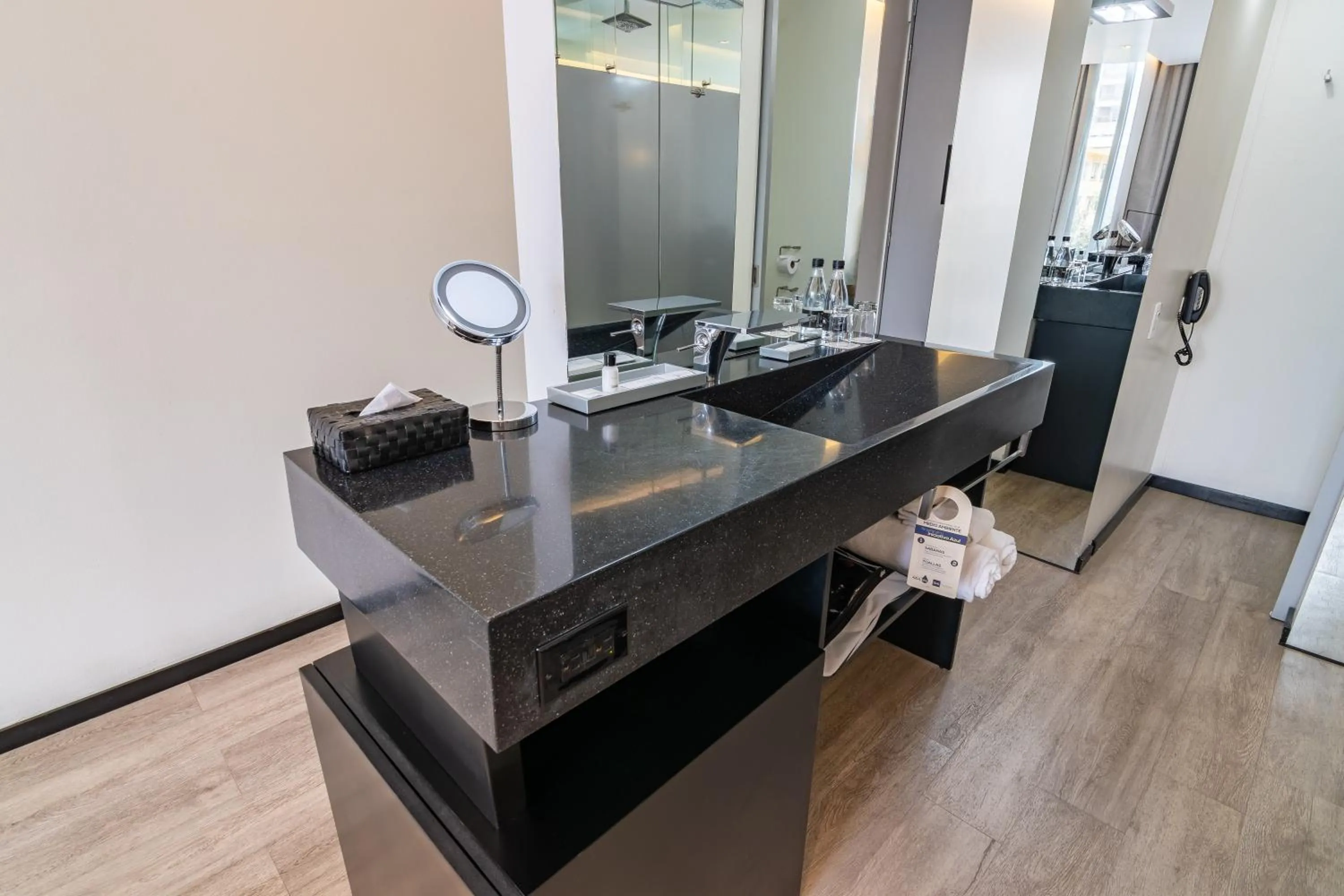 Bathroom in GHL Collection 93