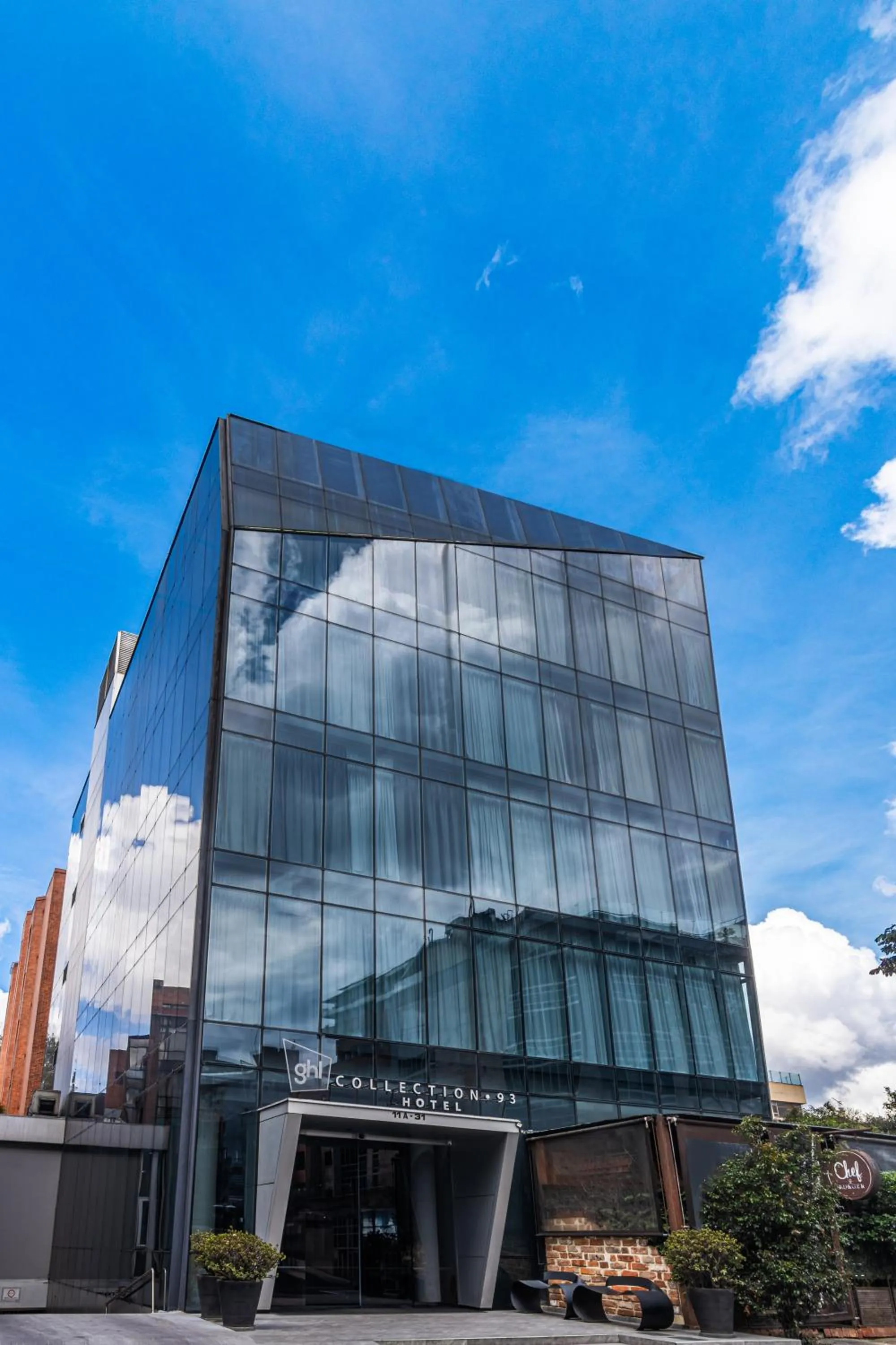 Property building in GHL Collection 93