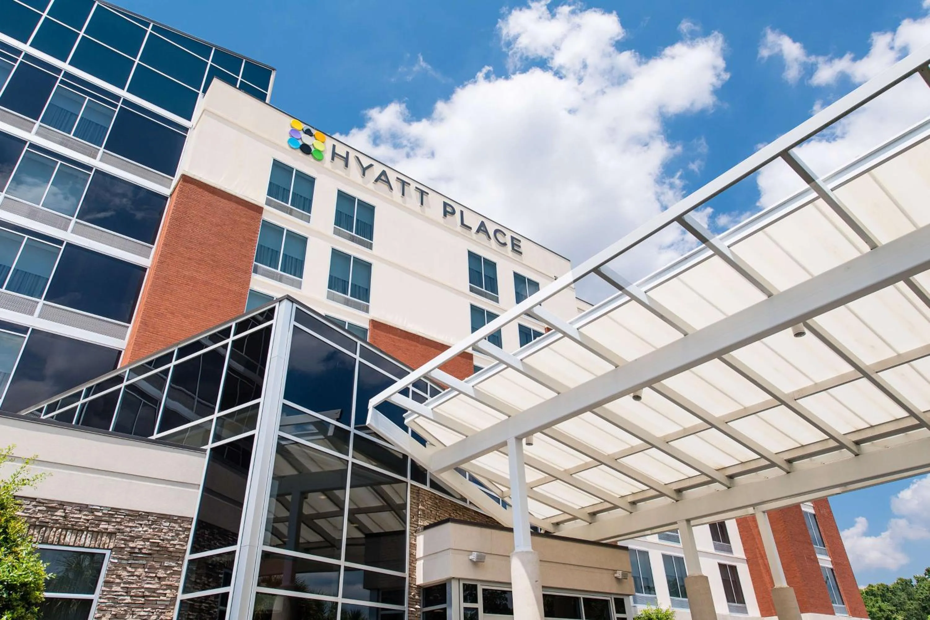 Property building in Hyatt Place Charleston Airport / Convention Center