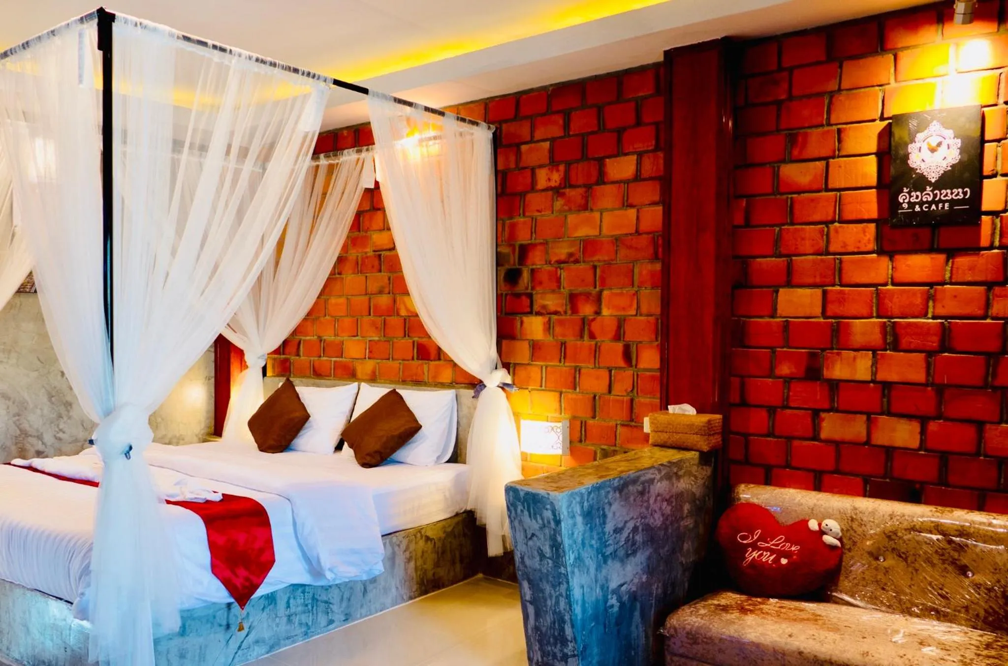 Bed in Khum Lanna Boutique Hotel