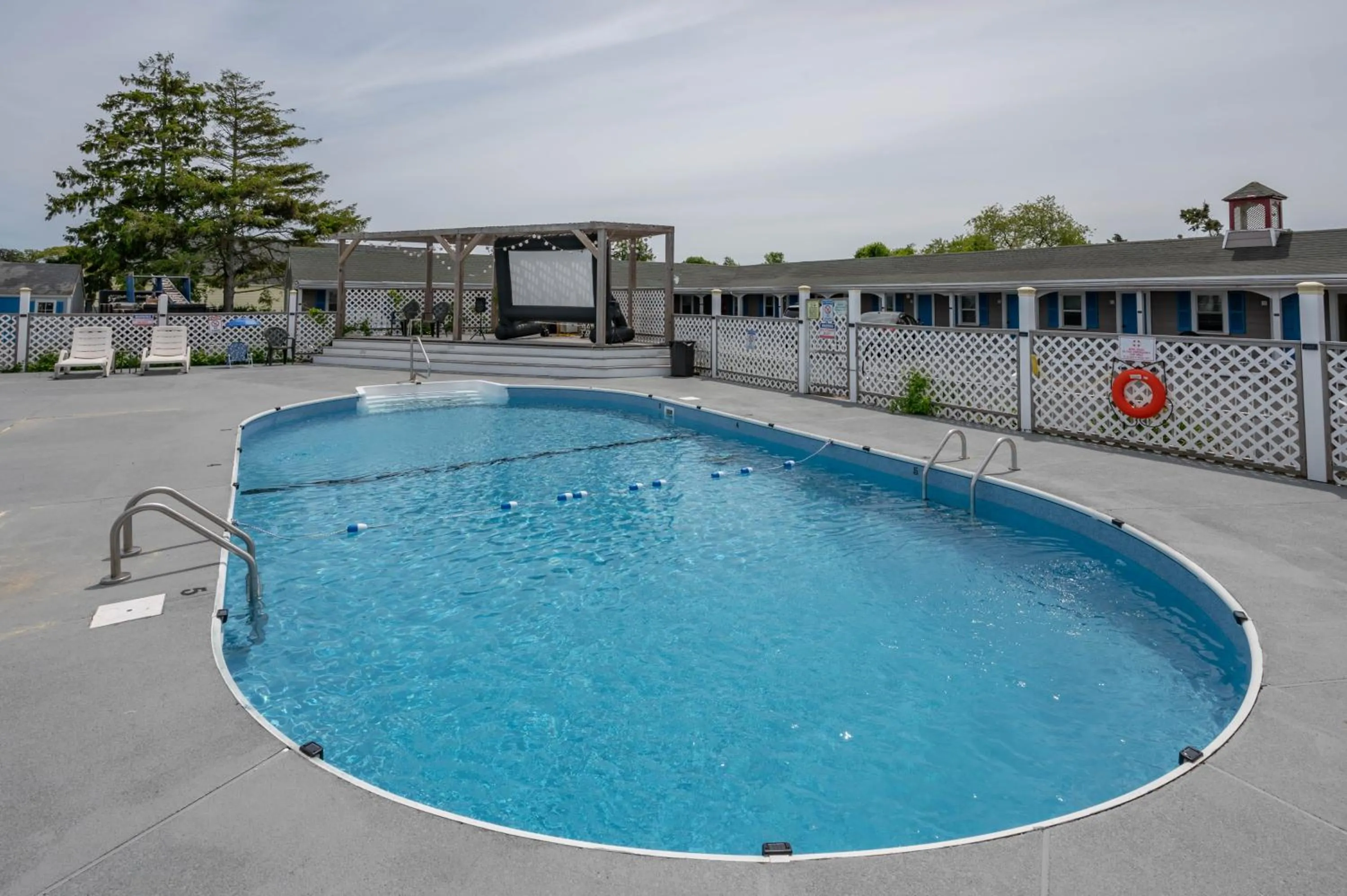 Jonathan Edwards Motel