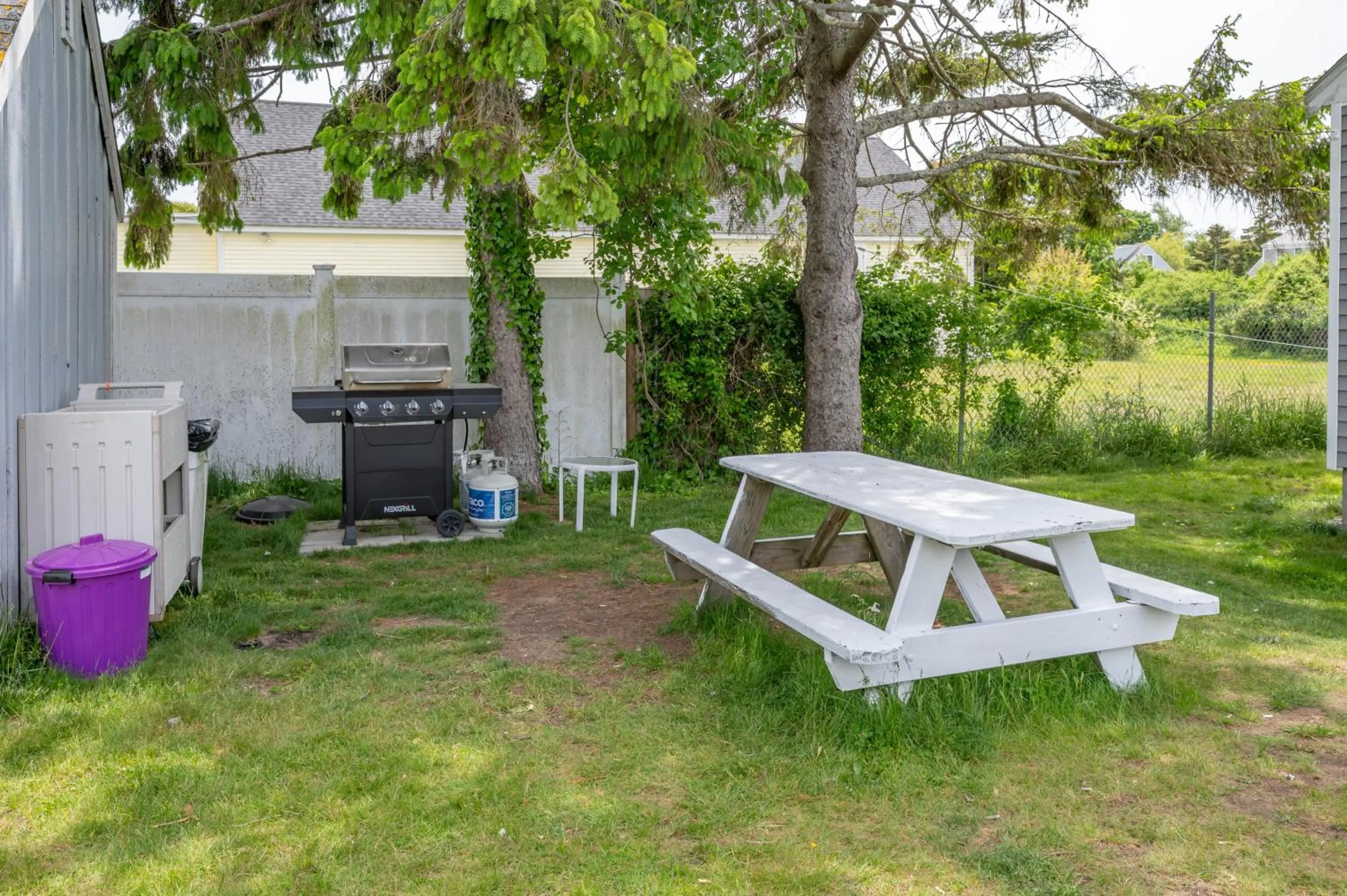 Jonathan Edwards Motel