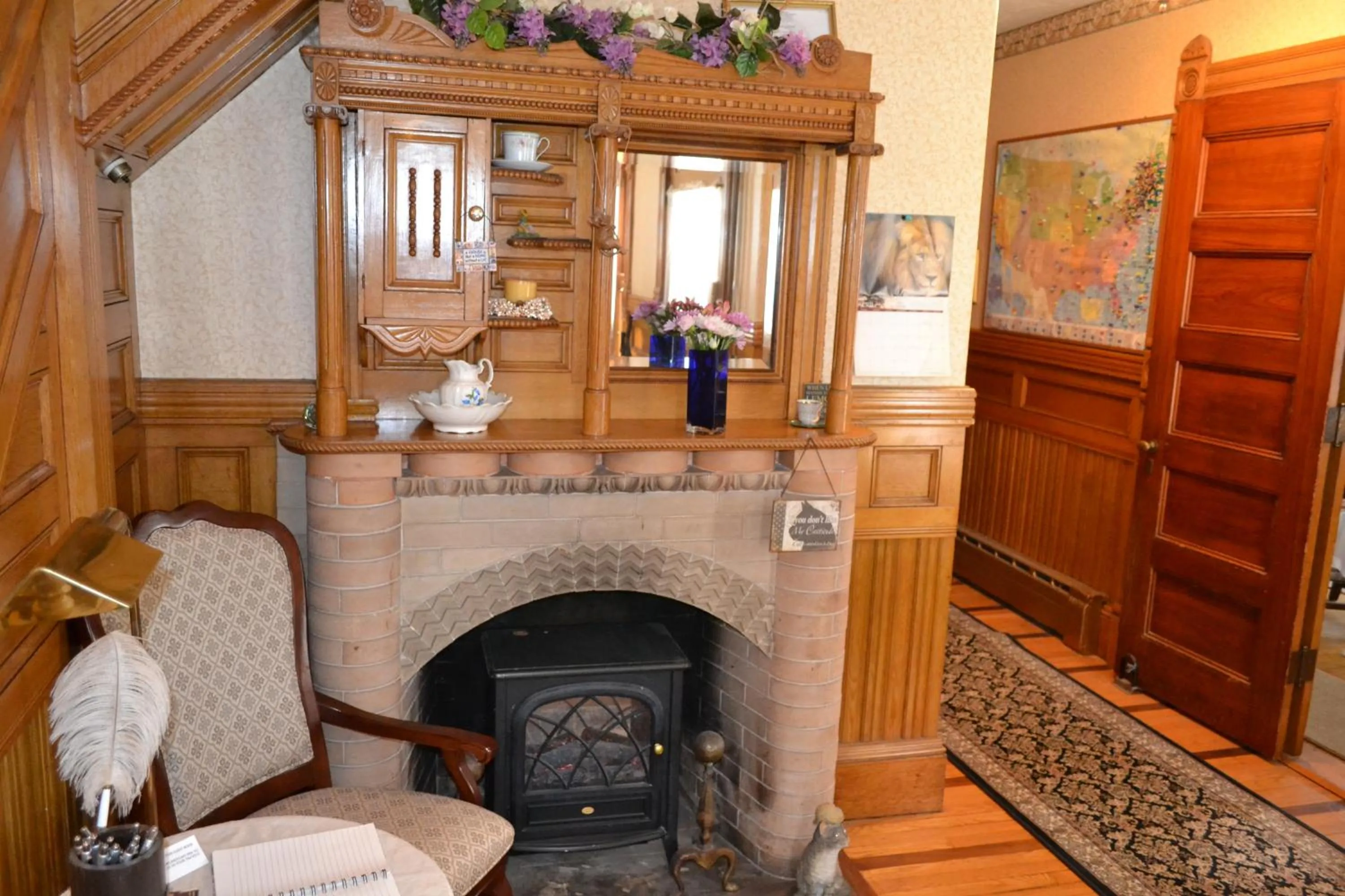 Lobby or reception in Cheney House Bed & Breakfast