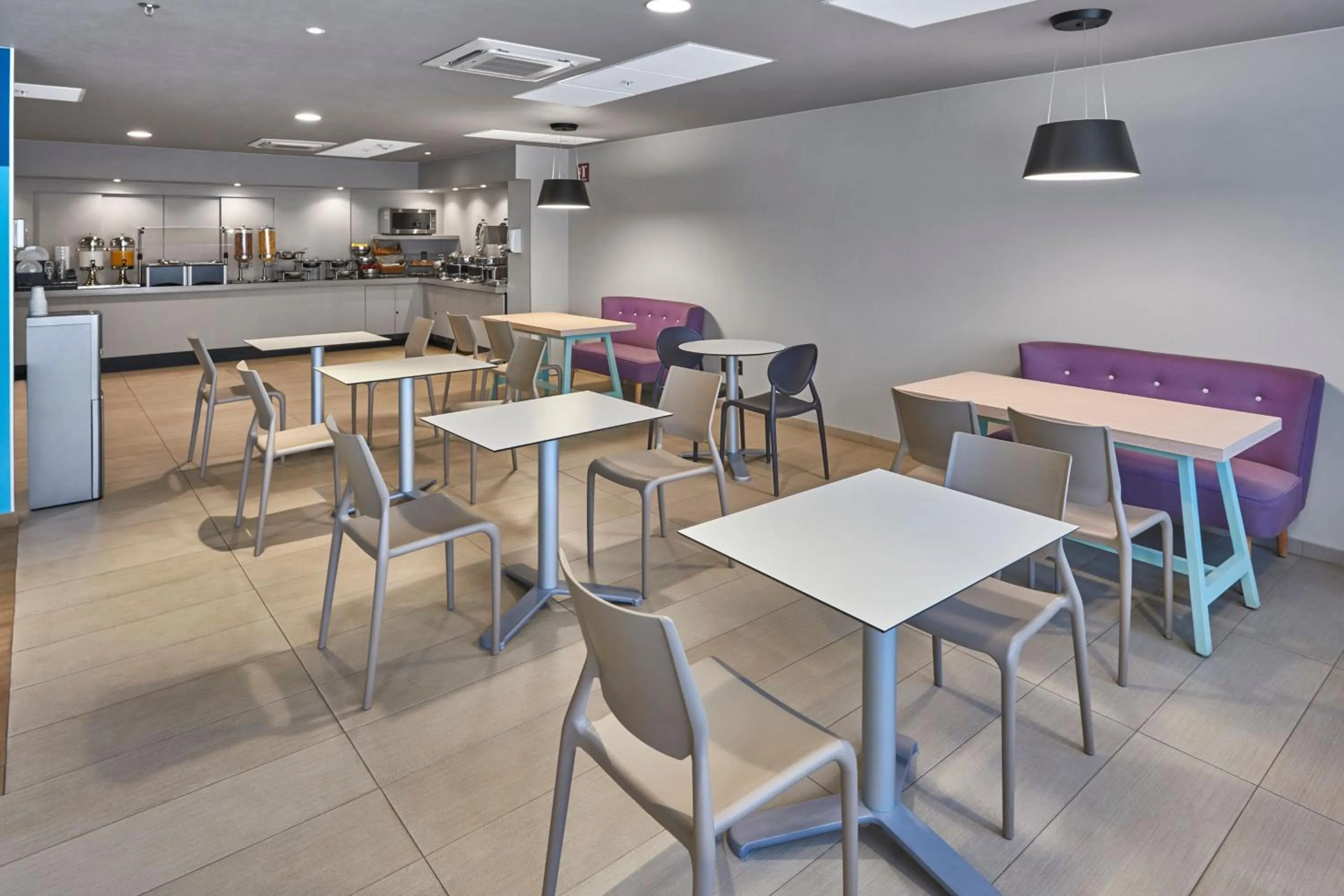 Breakfast in City Express by Marriott Suites Toluca