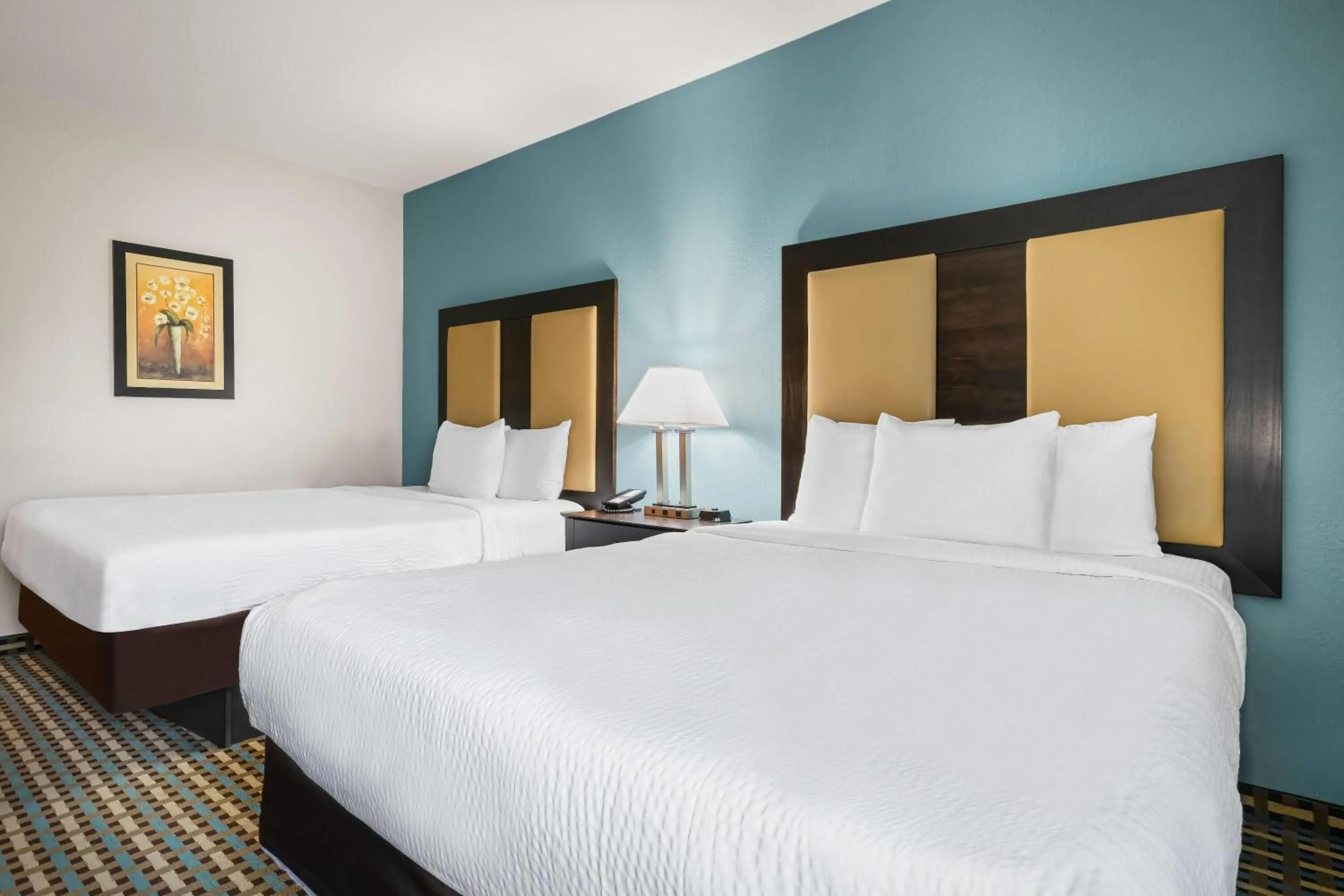 Bed in La Quinta by Wyndham Stonington-Mystic Area