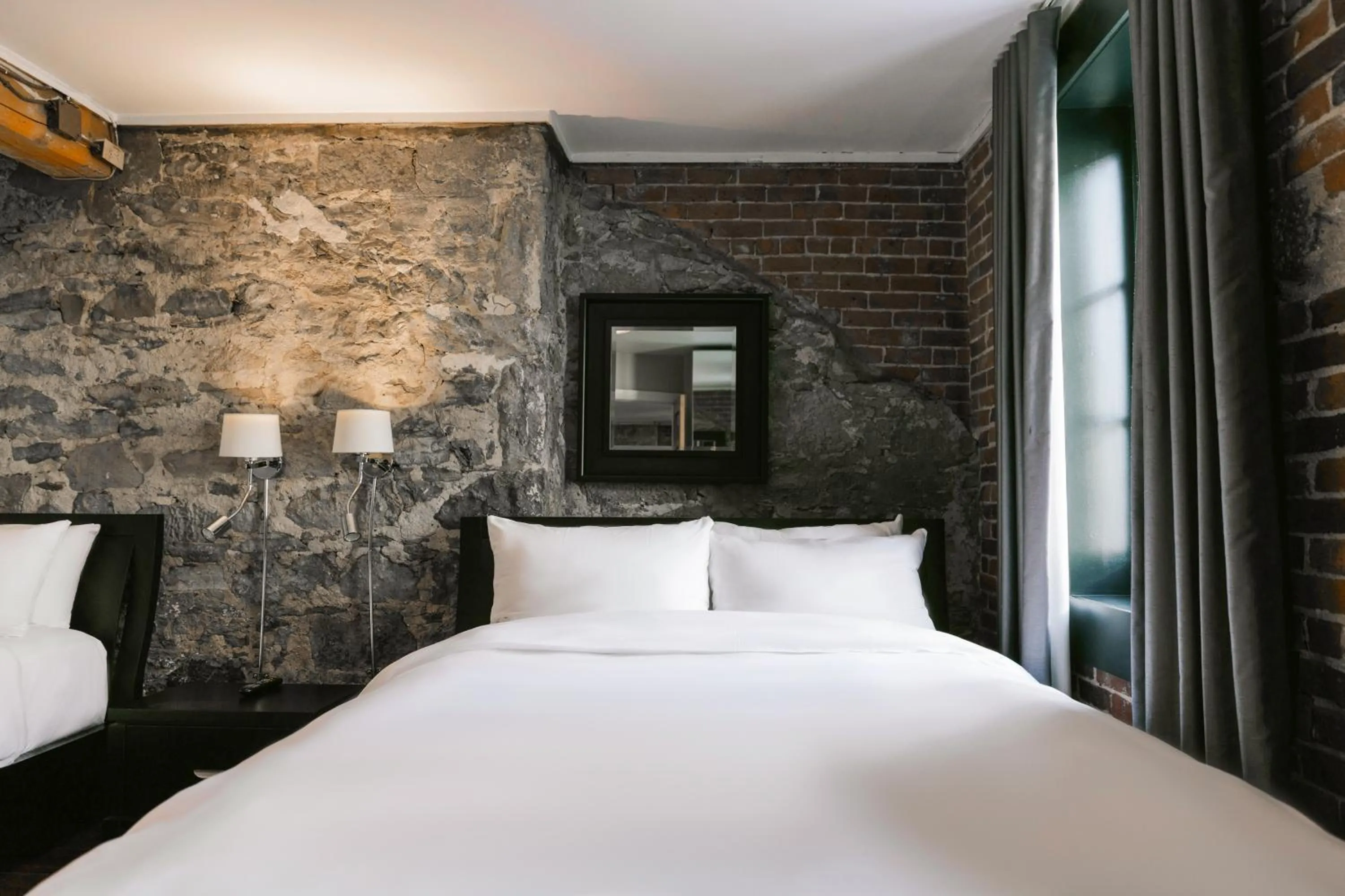 Bed in Lofts du Vieux-Port by Gray Collection