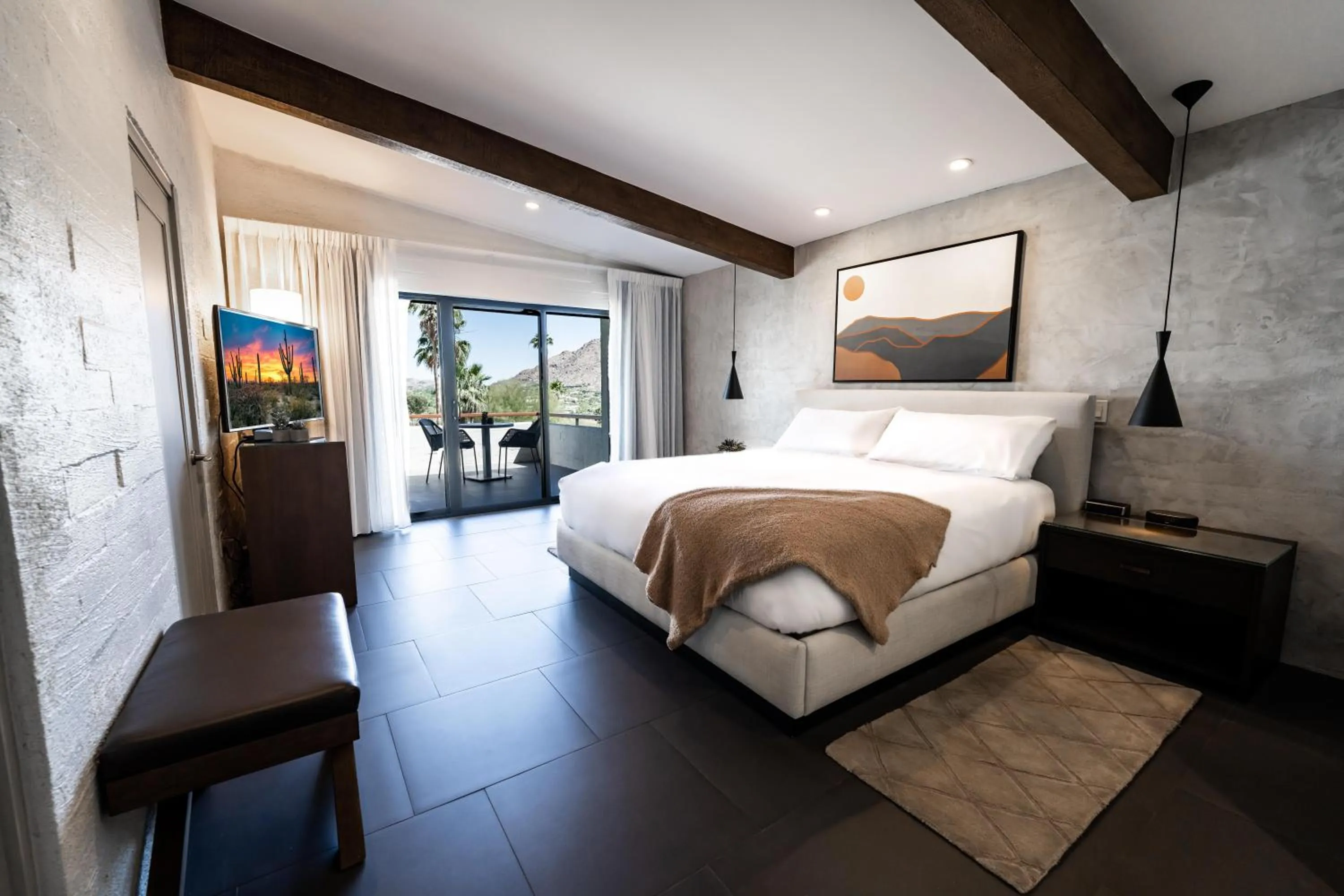 Bedroom, Bed in Sanctuary Camelback Mountain Resort and Spa