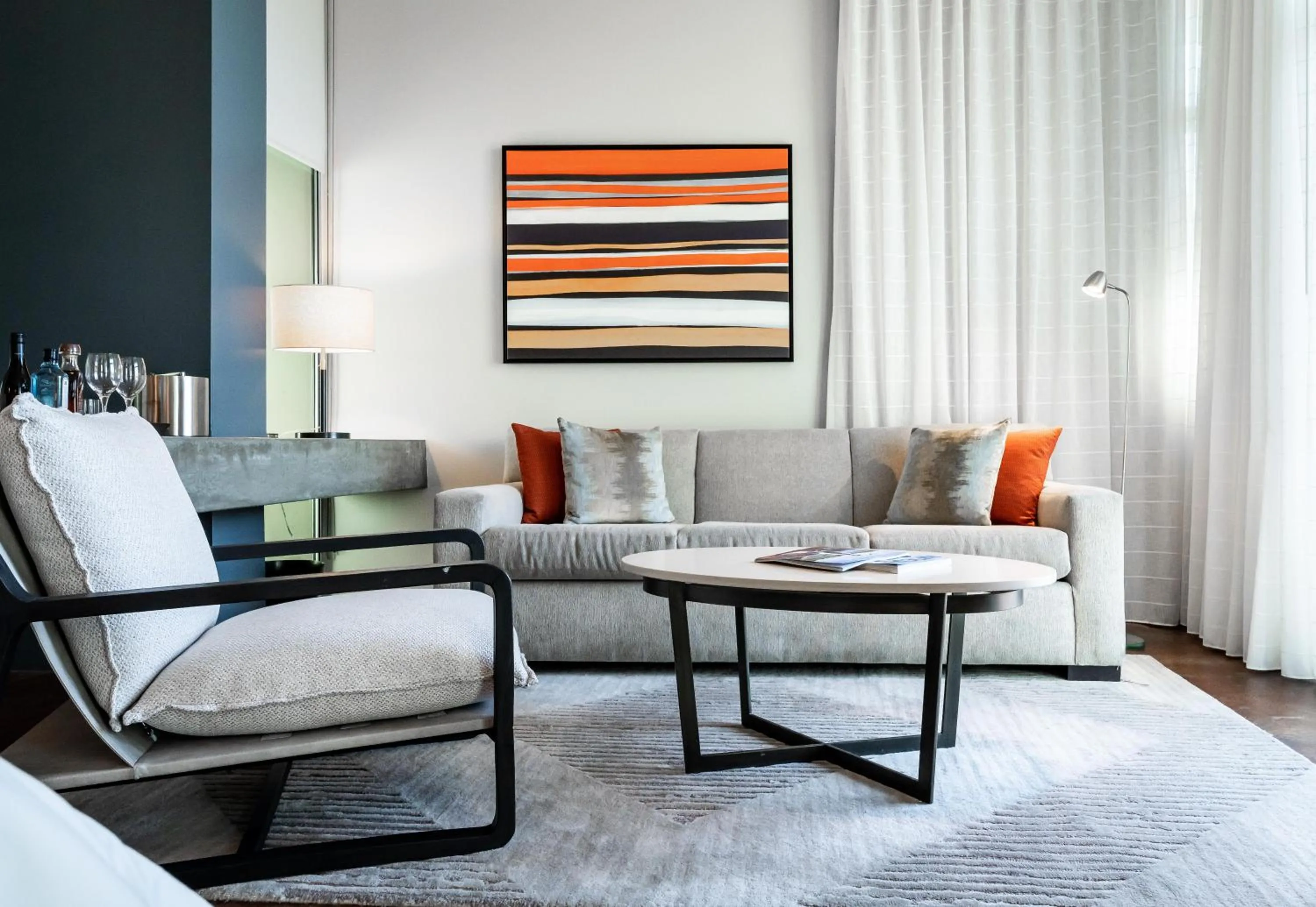 Living room in Sanctuary Camelback Mountain Resort and Spa