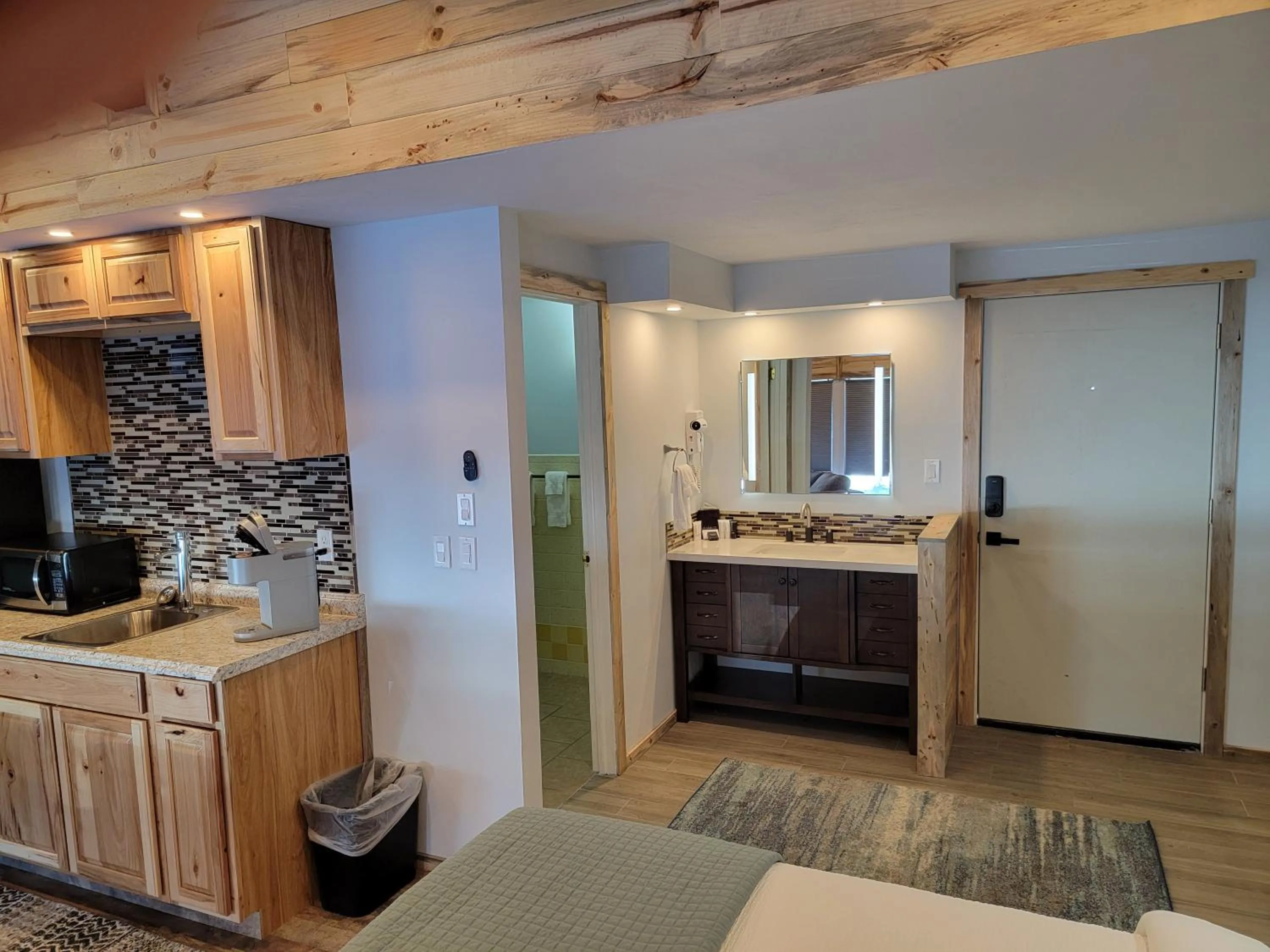 Kitchen or kitchenette in Silver Ridge Lodge