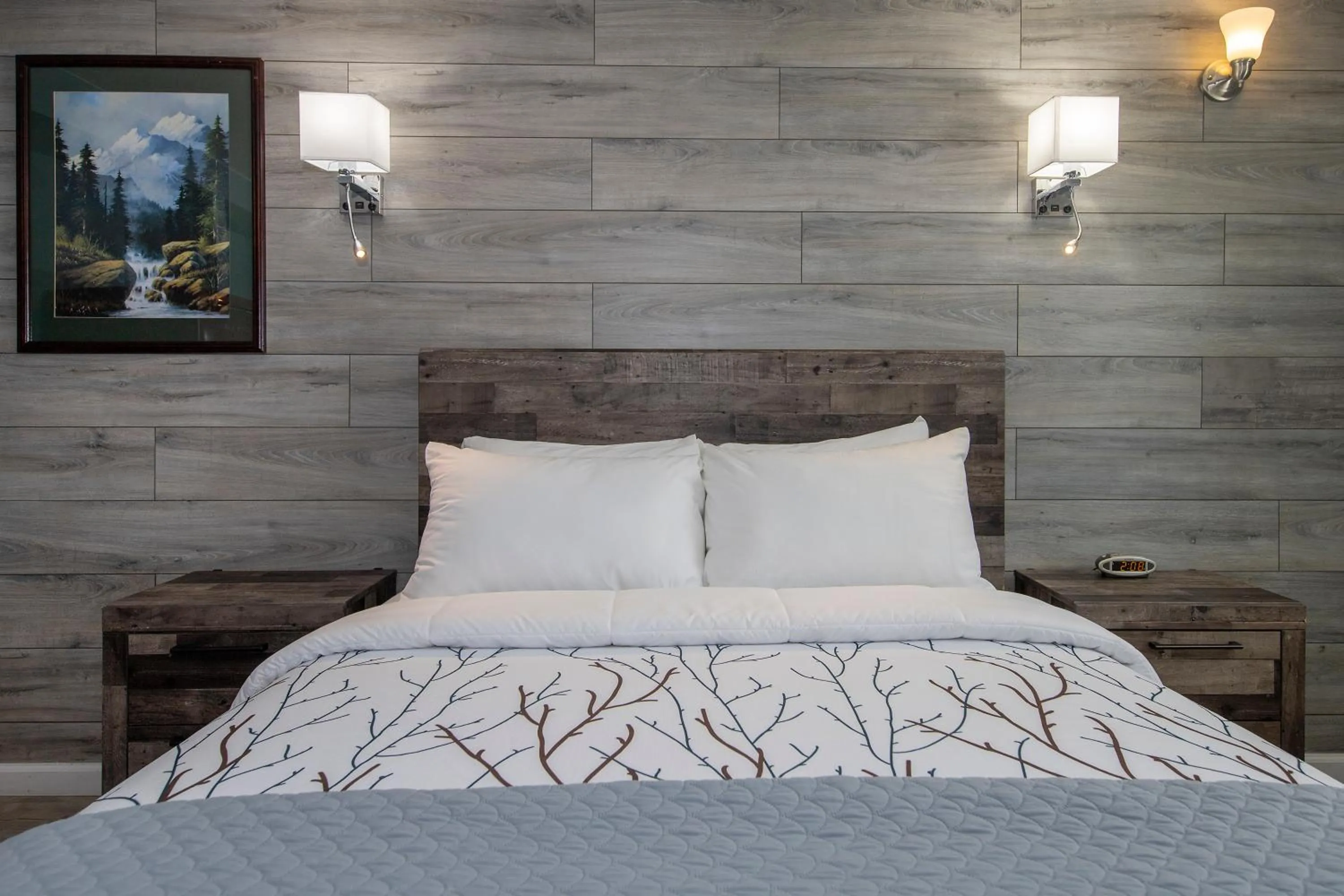 Bed in Silver Ridge Lodge