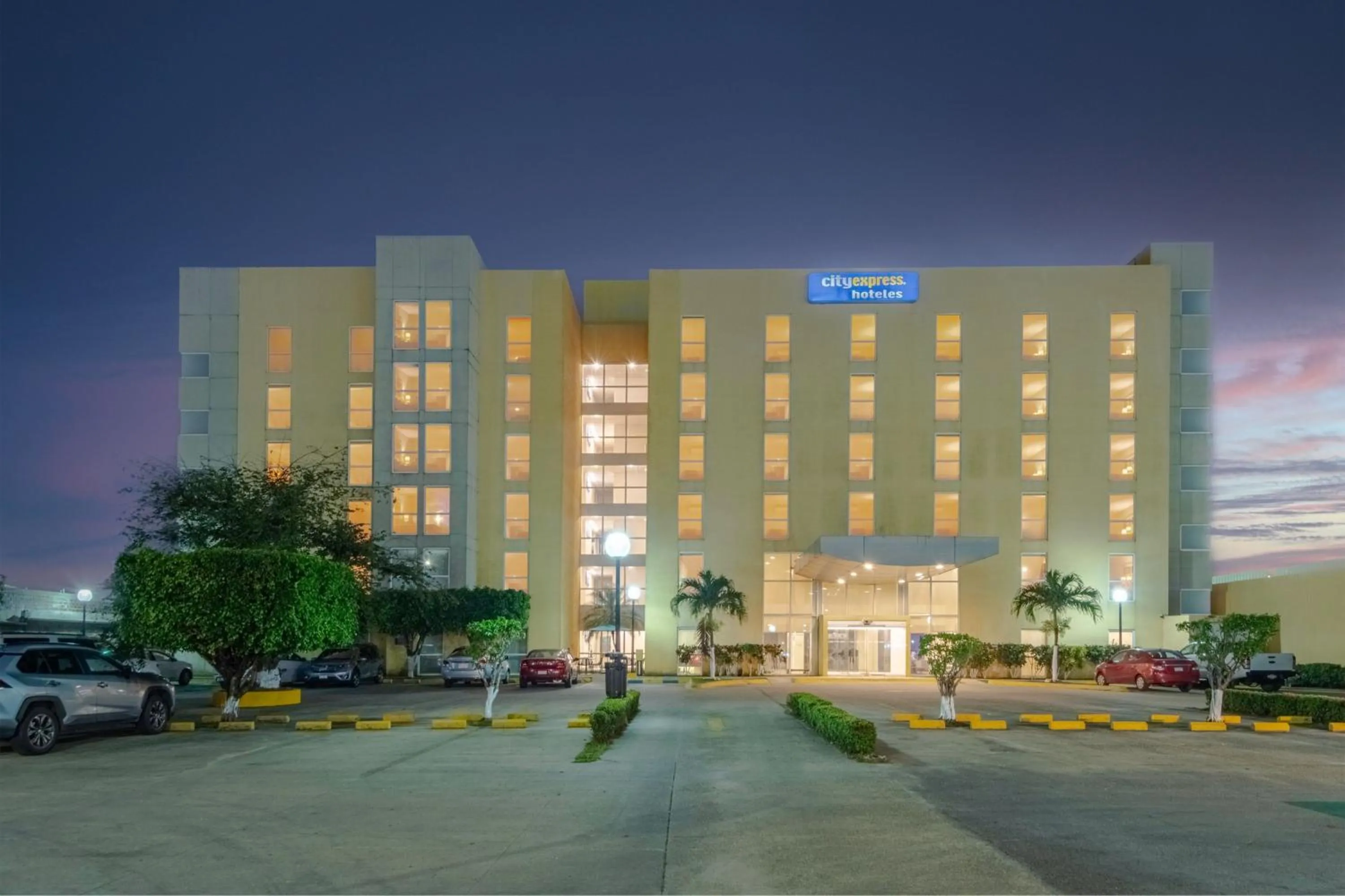 Property building in City Express by Marriott Minatitlán