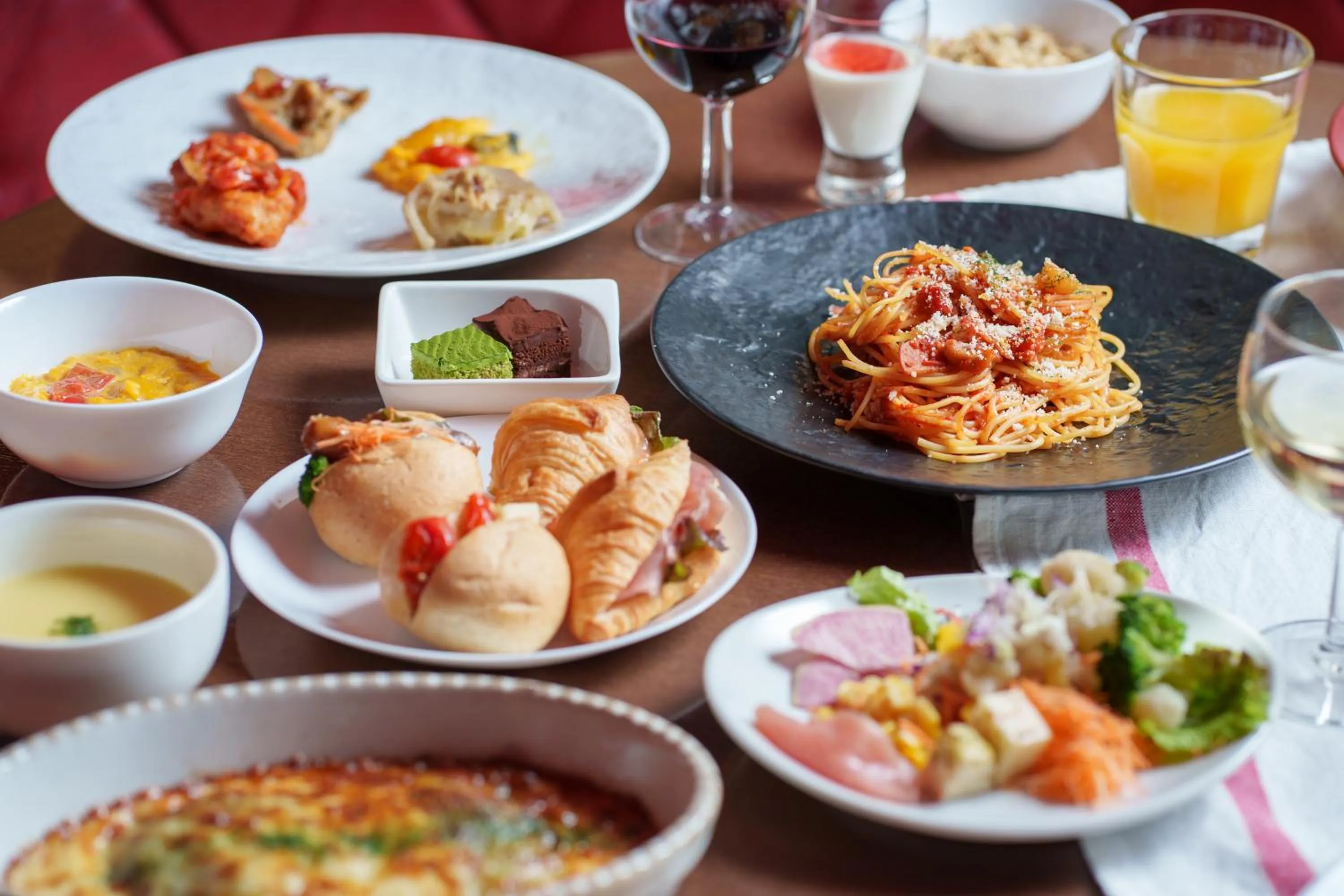 Restaurant/places to eat in Hotel Resol Trinity Hakata