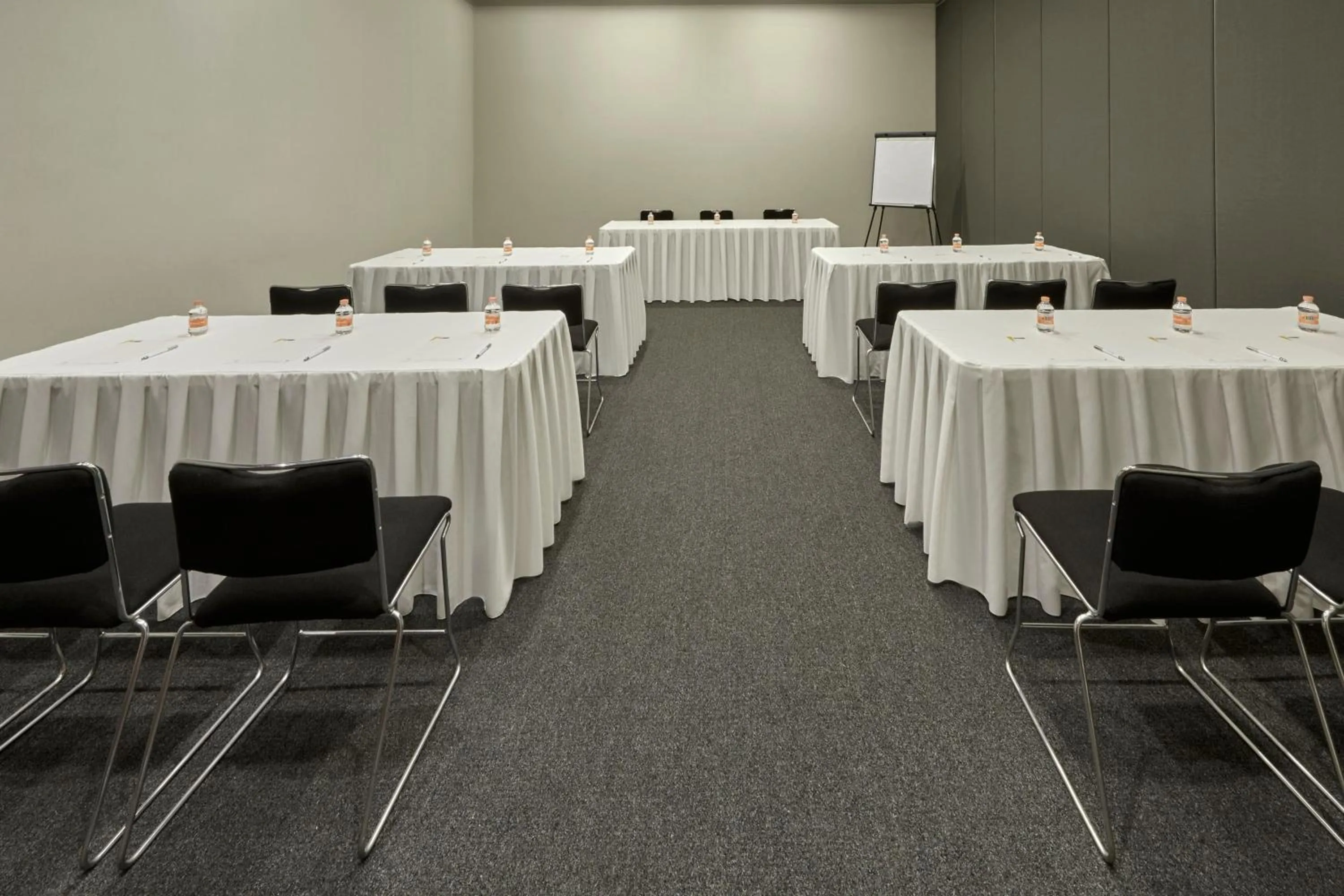 Meeting/conference room in City Express by Marriott Monterrey Santa Catarina
