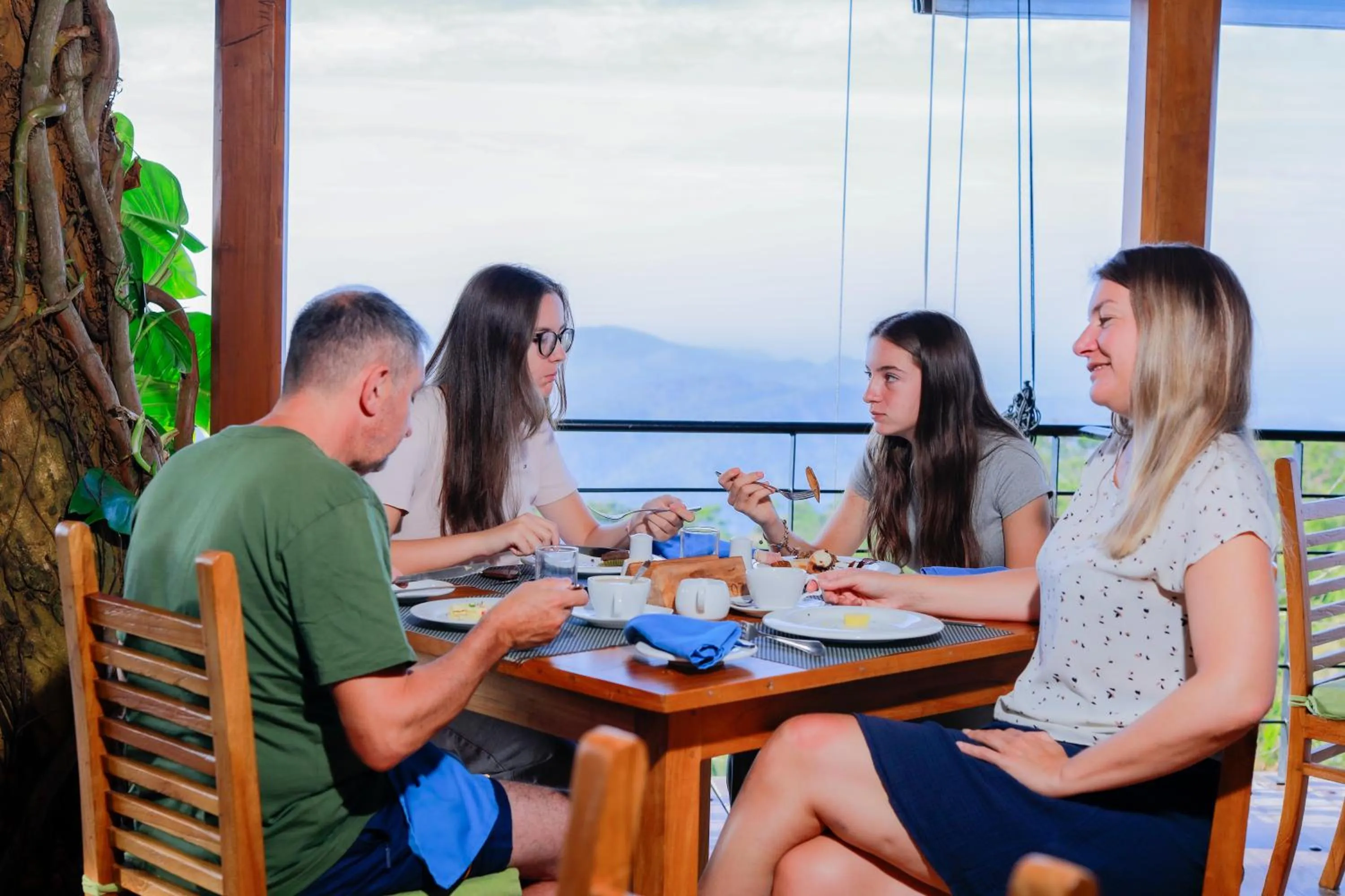 Dining area in Melheim Resort and Spa