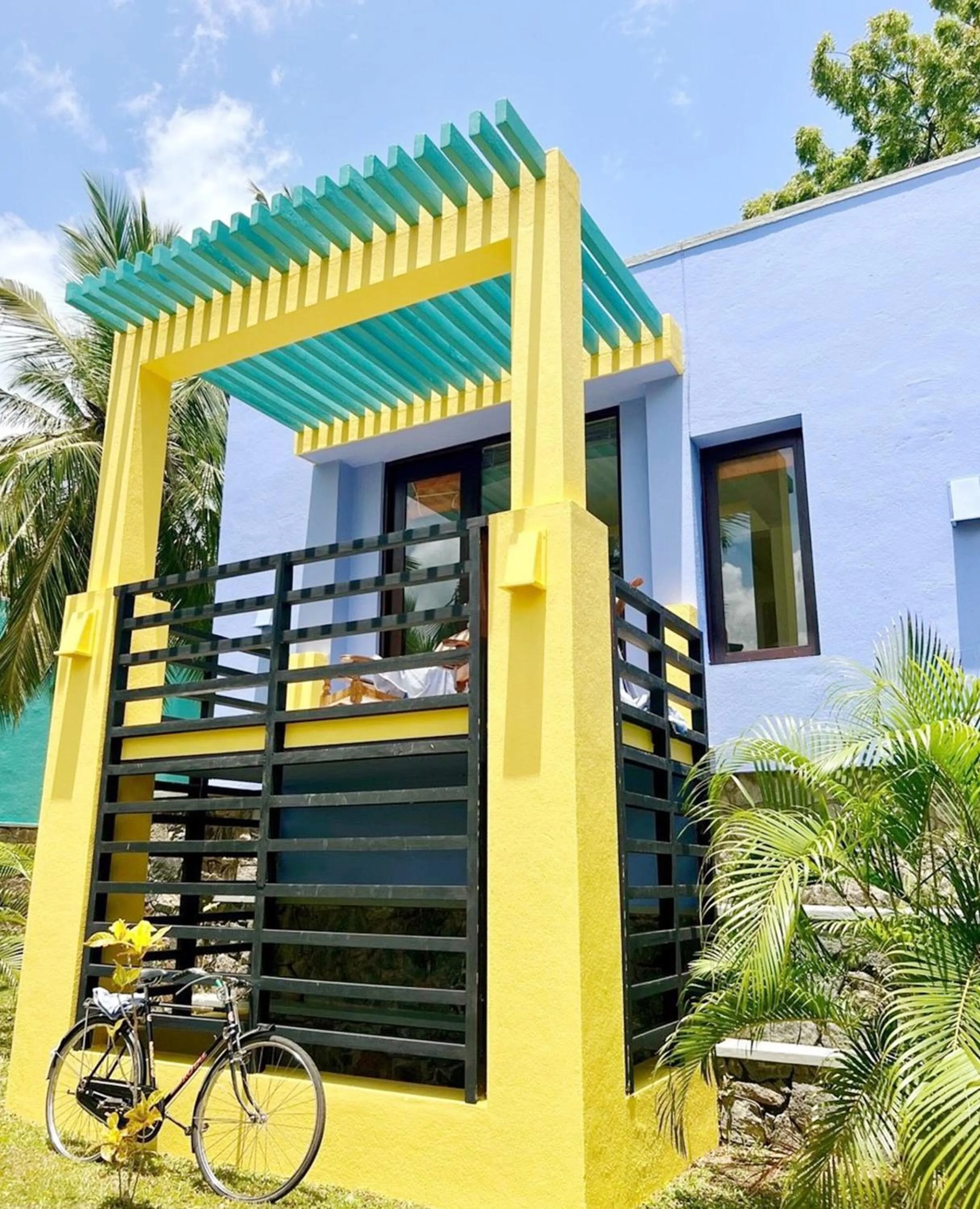 Property building in Buckingham Place