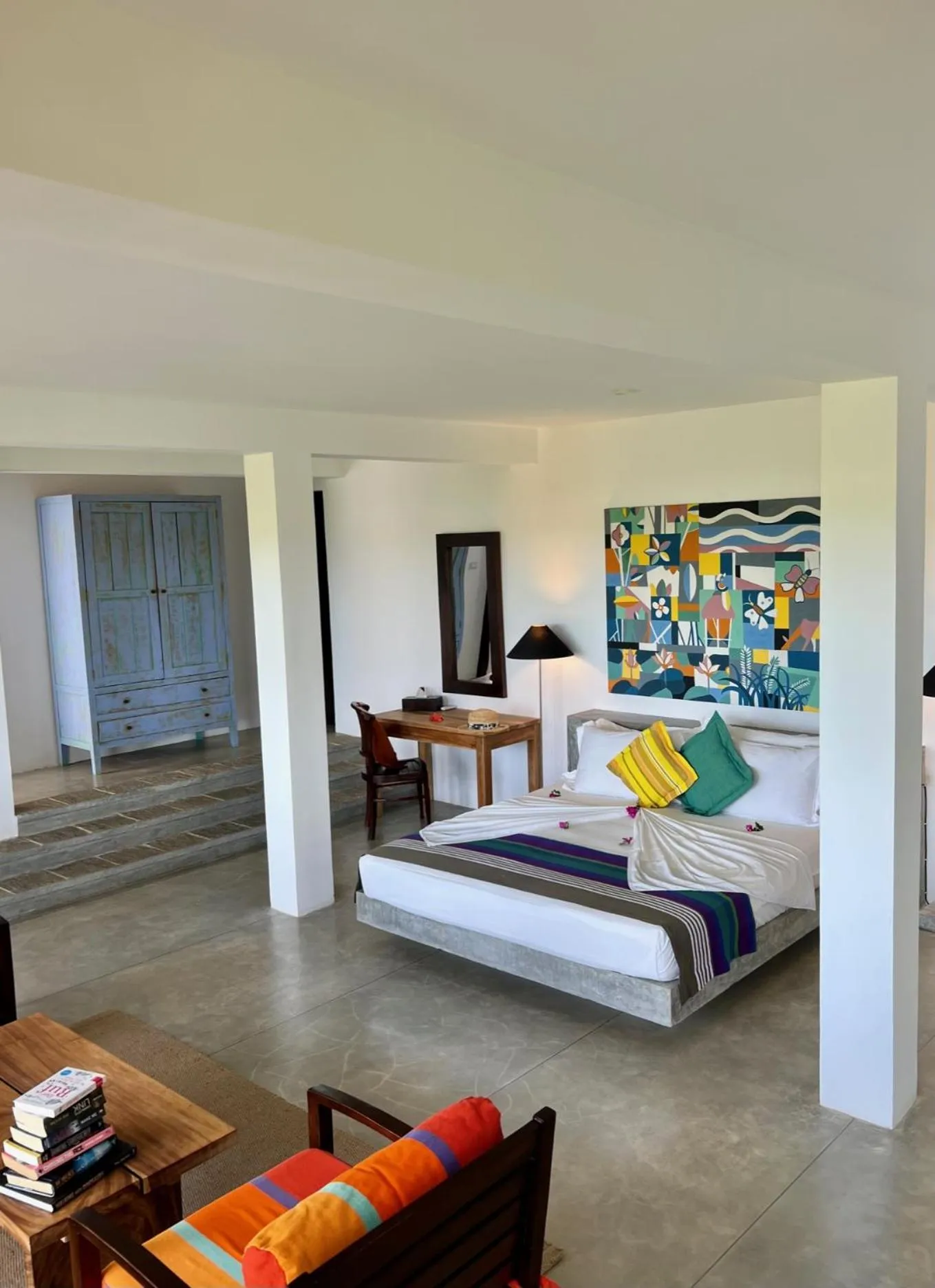 Bedroom, Bed in Buckingham Place