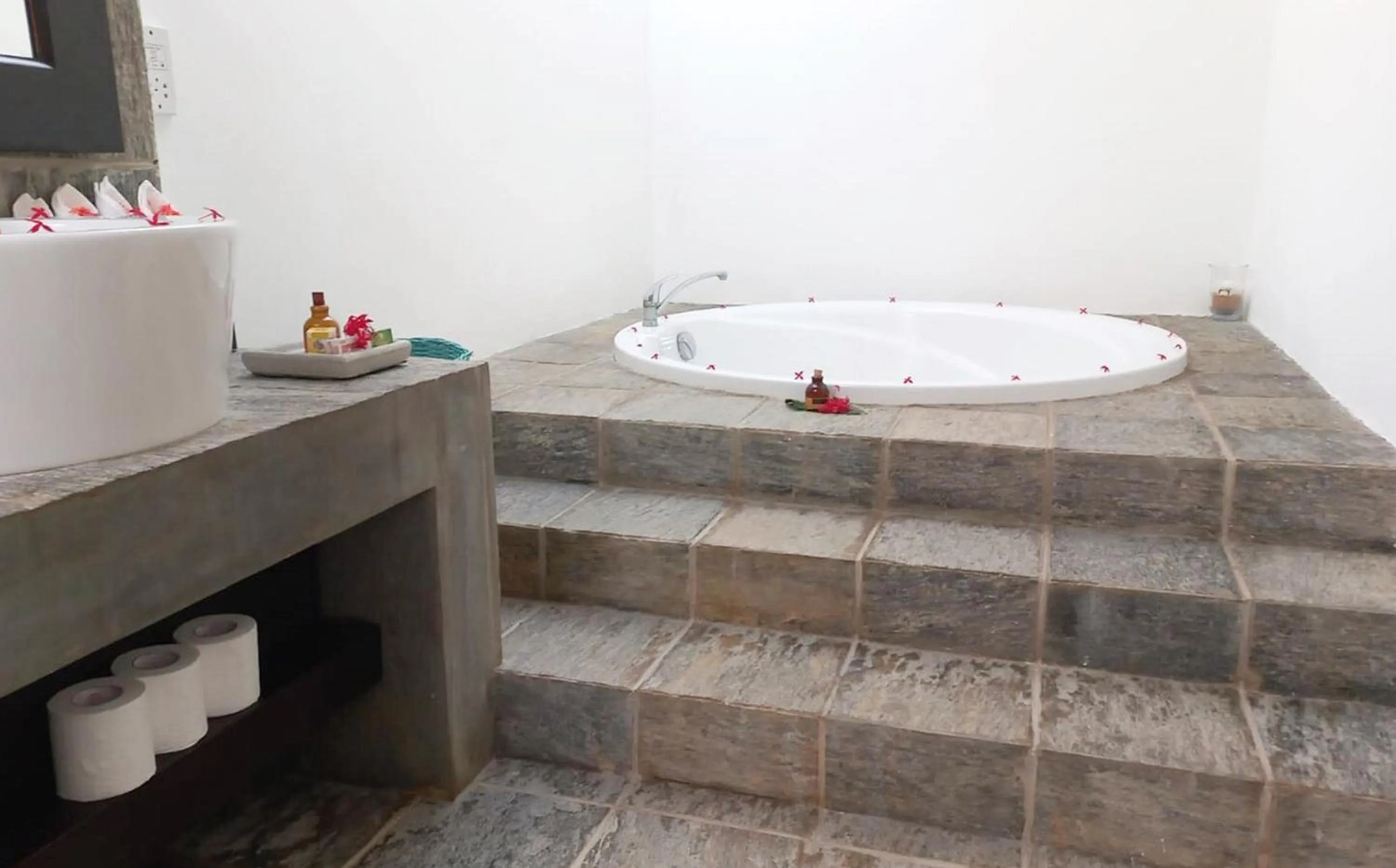 Bathroom in Buckingham Place