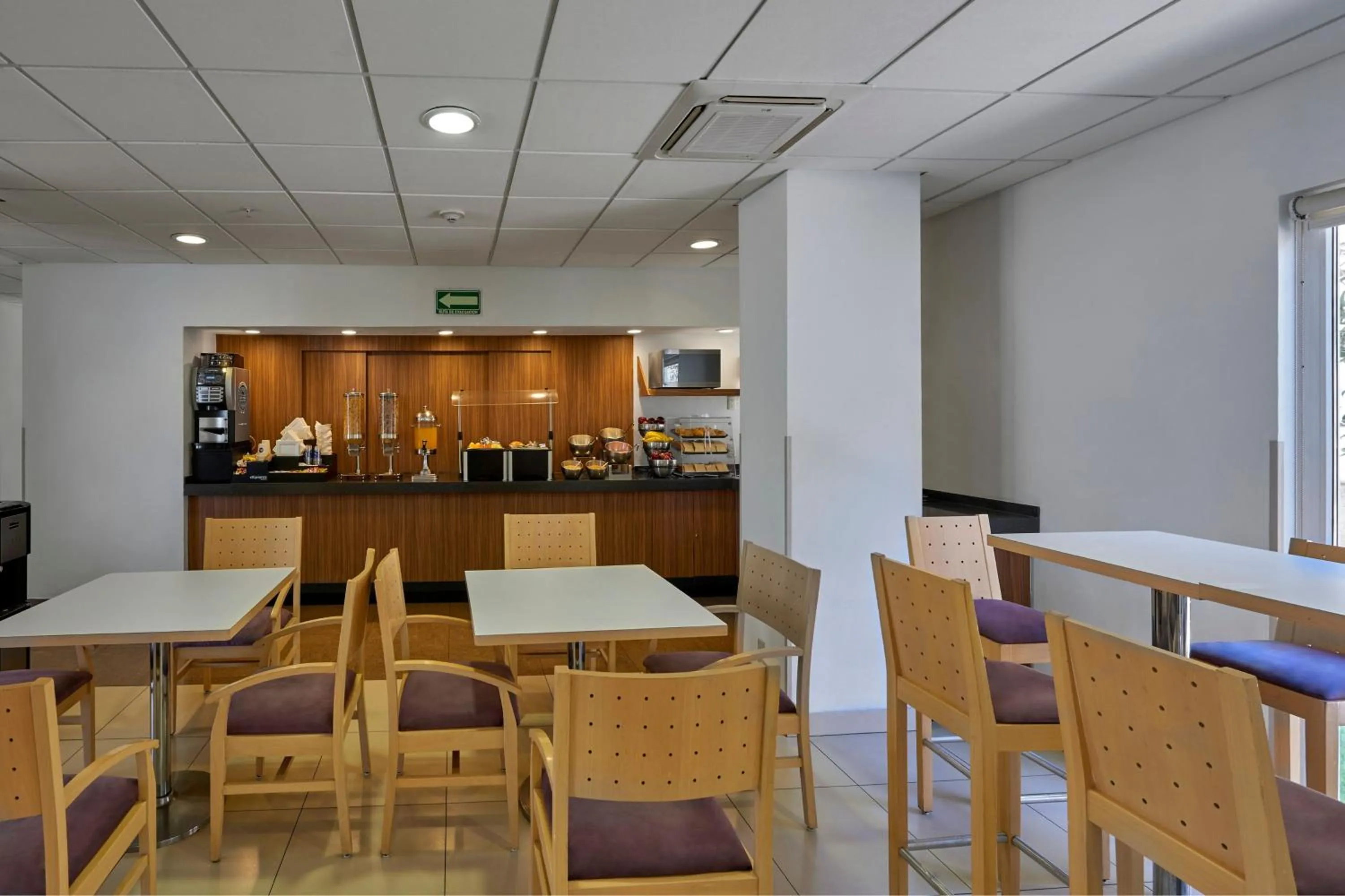 Breakfast in City Express by Marriott Nogales