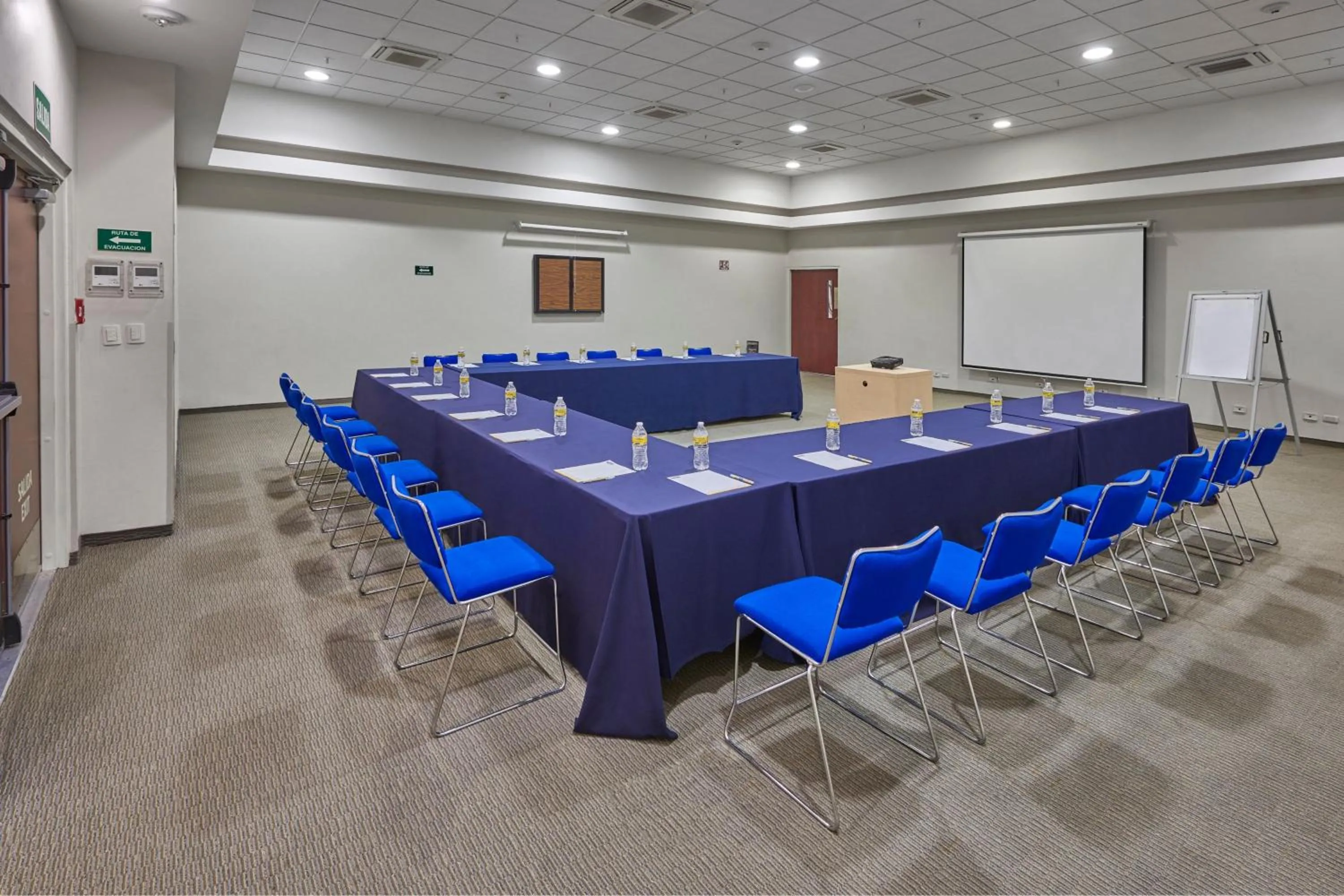 Meeting/conference room in City Express by Marriott Nogales