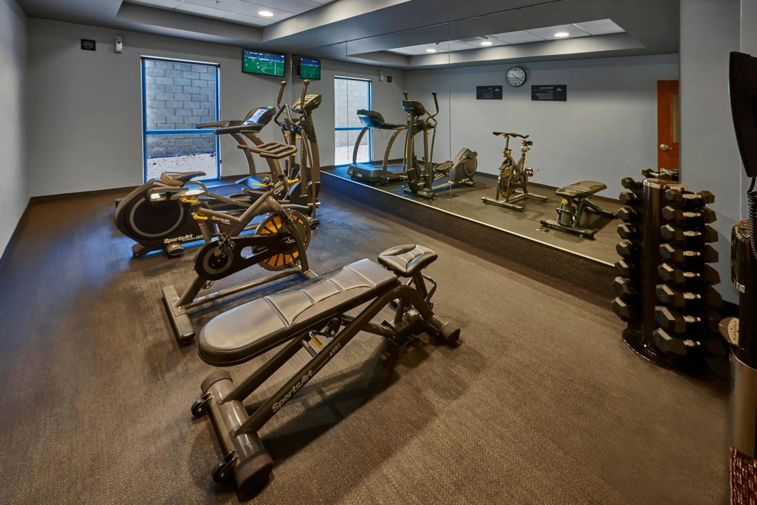 Fitness centre/facilities in City Express by Marriott Nogales