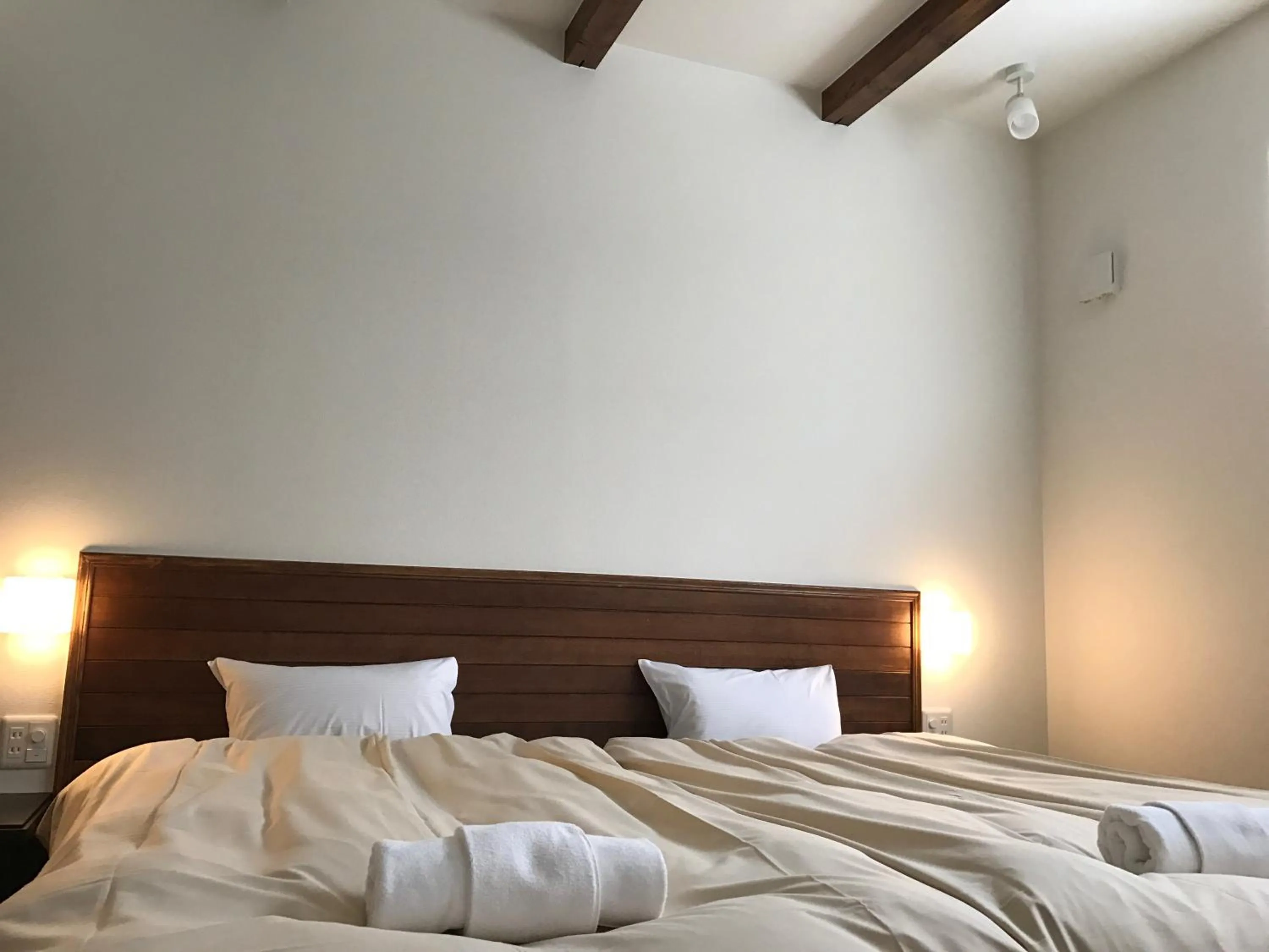 Bedroom, Bed in Tsuru Apartments