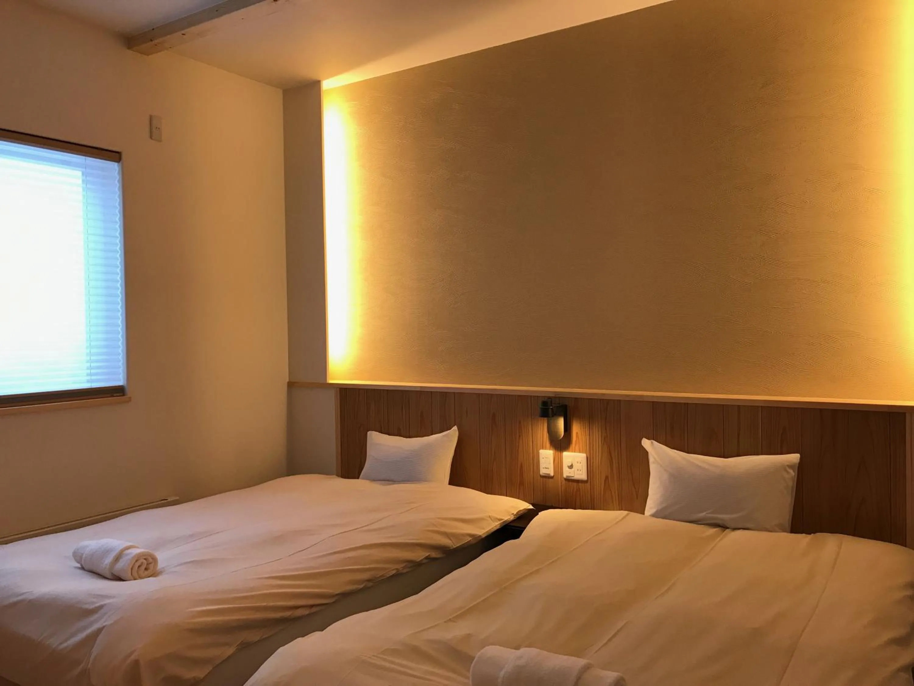 Bedroom, Bed in Tsuru Apartments