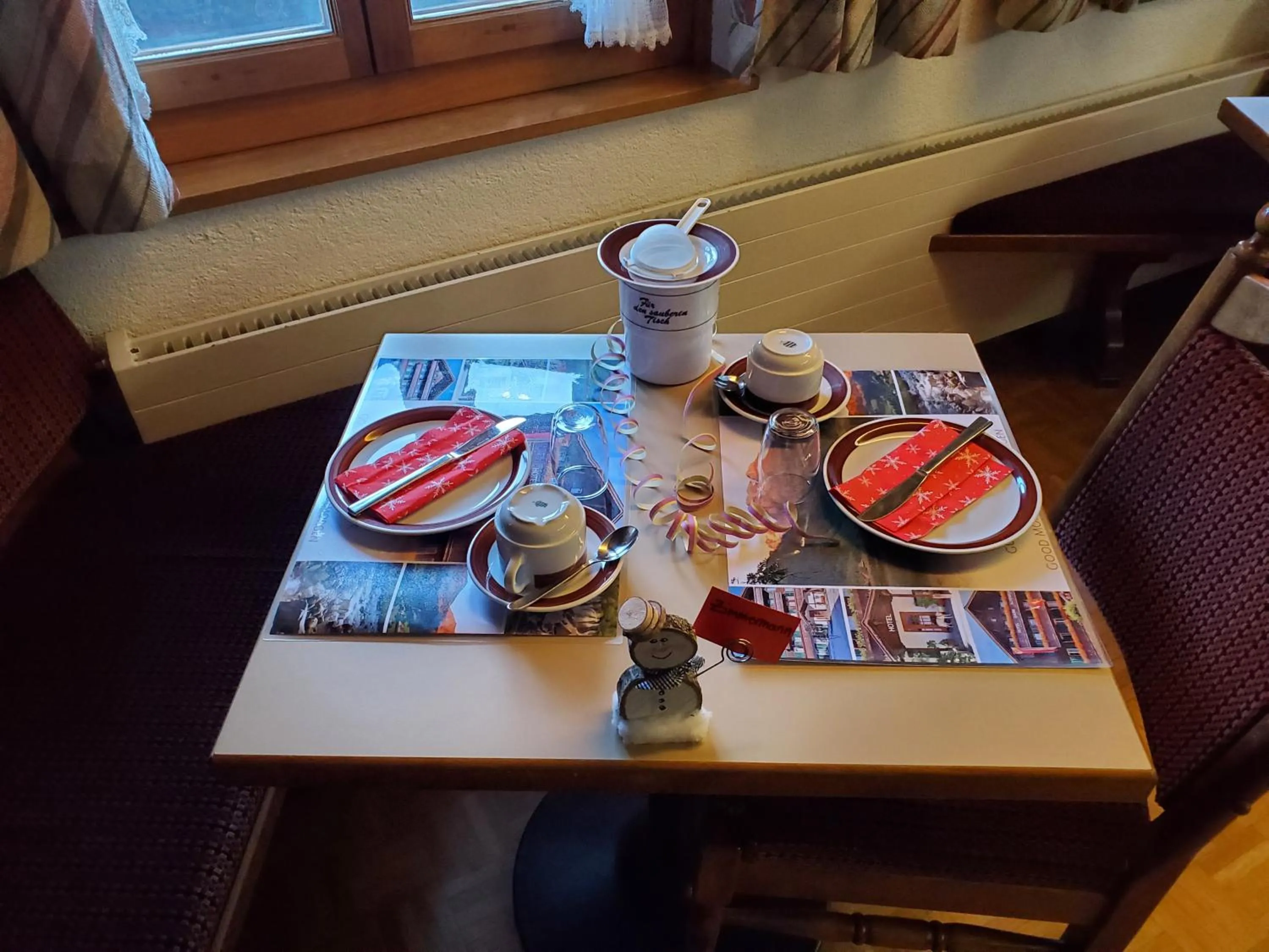 Breakfast in Hotel Garni Alpenruh