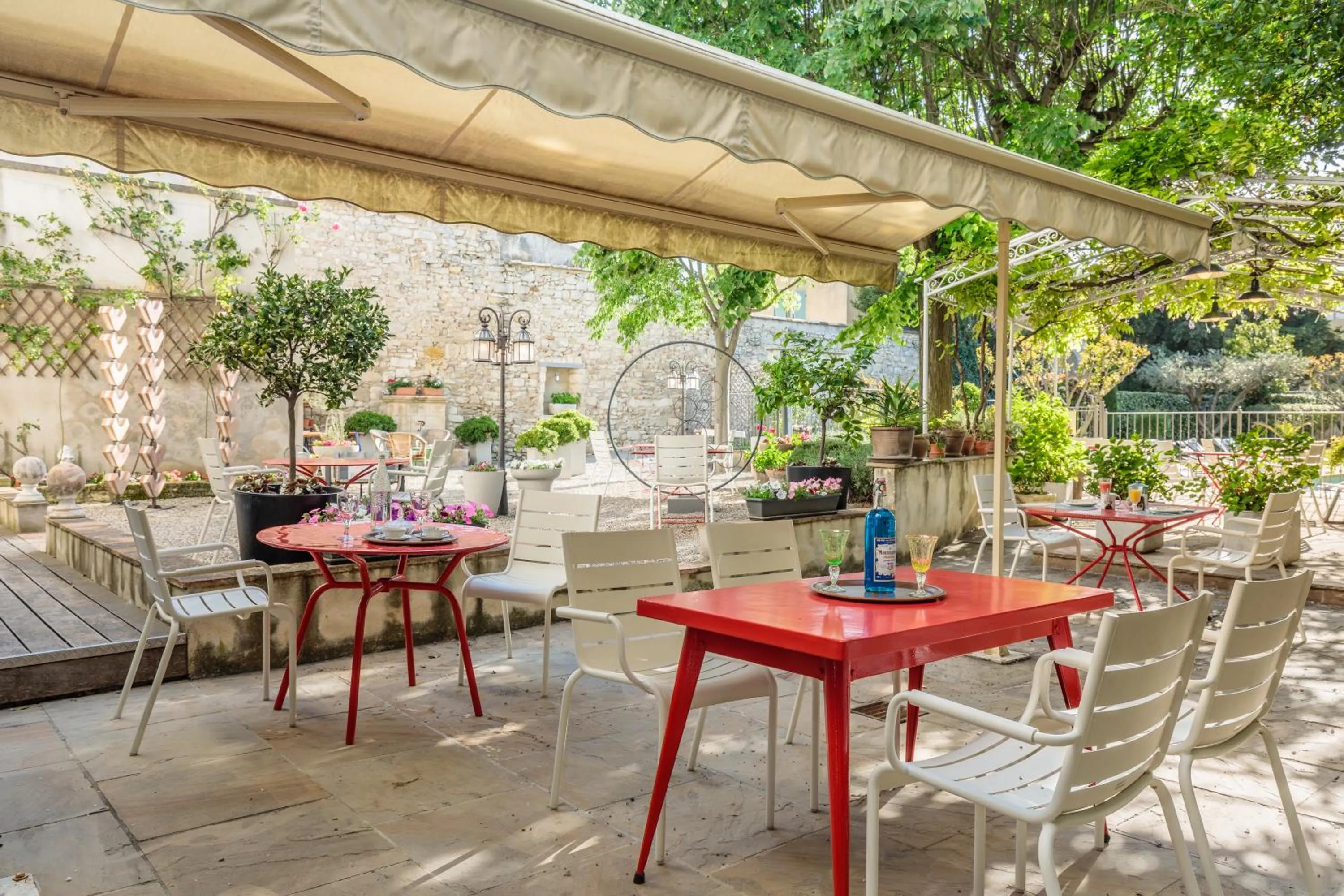 Garden in Hôtel La Suite