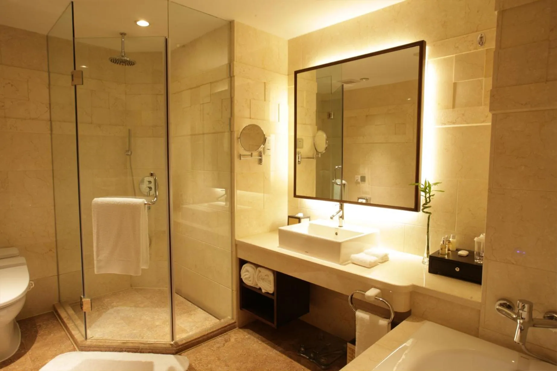 Bathroom in Millennium Hotel Wuxi