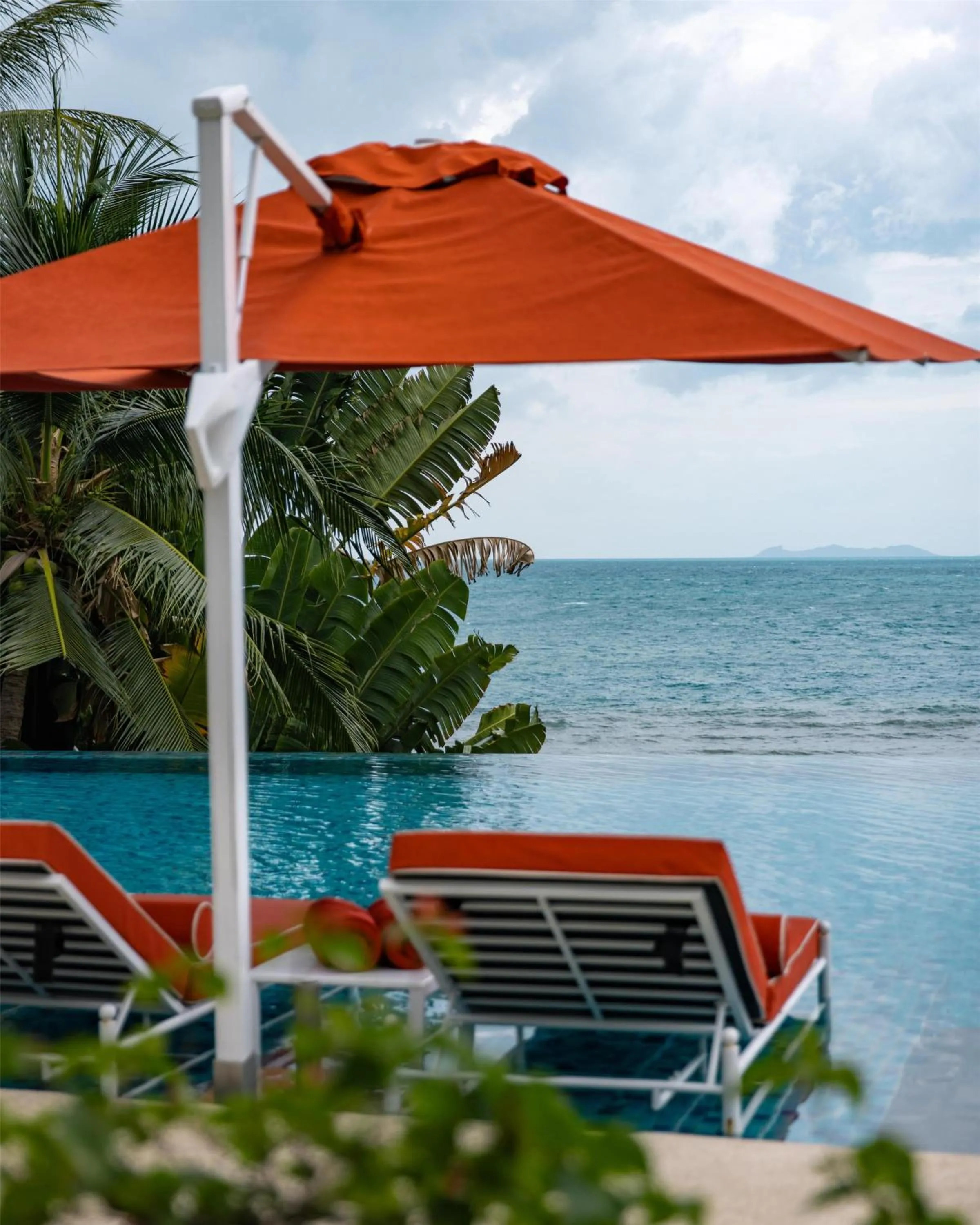 Swimming pool in Conrad Koh Samui