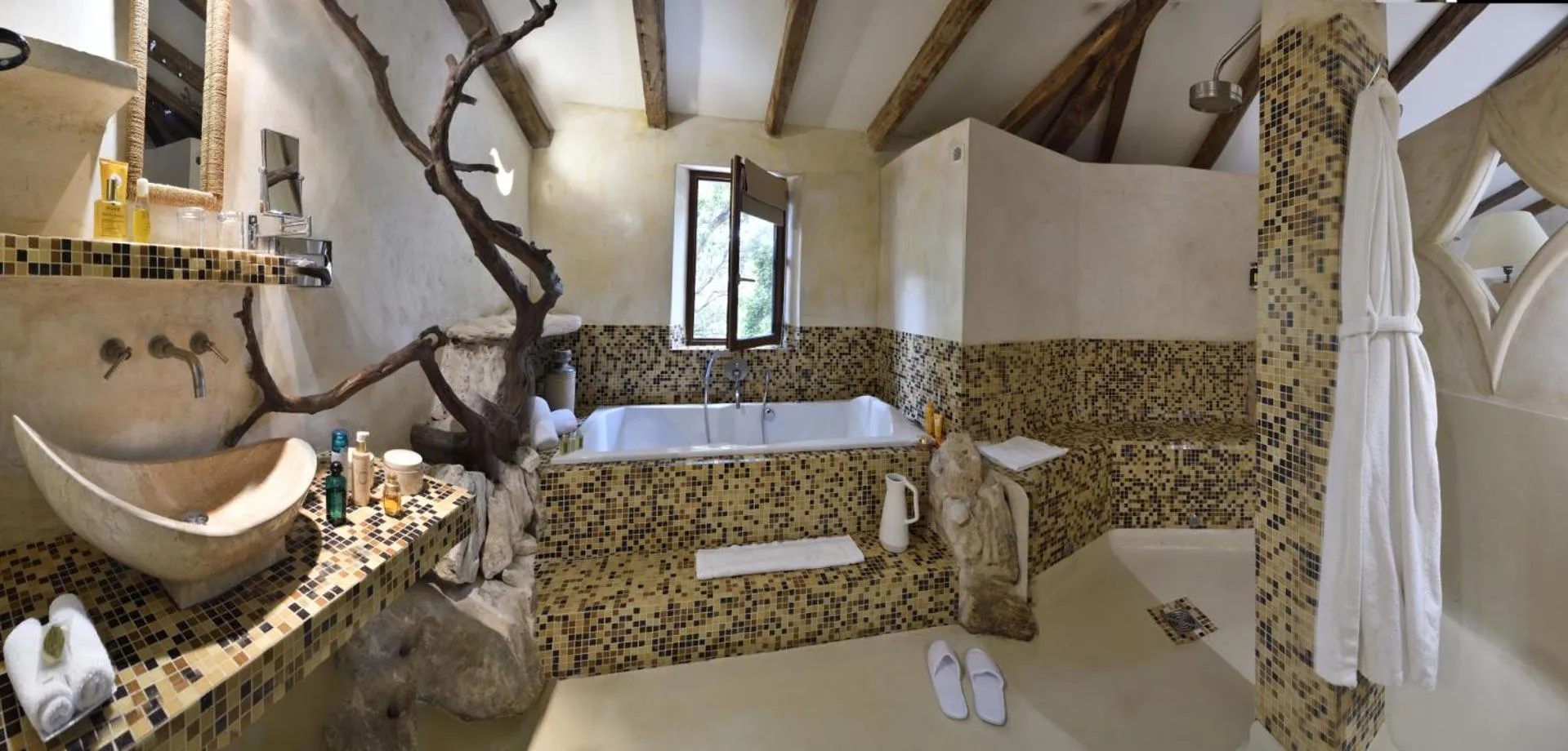 Bathroom in Lodge de Charme A Cheda
