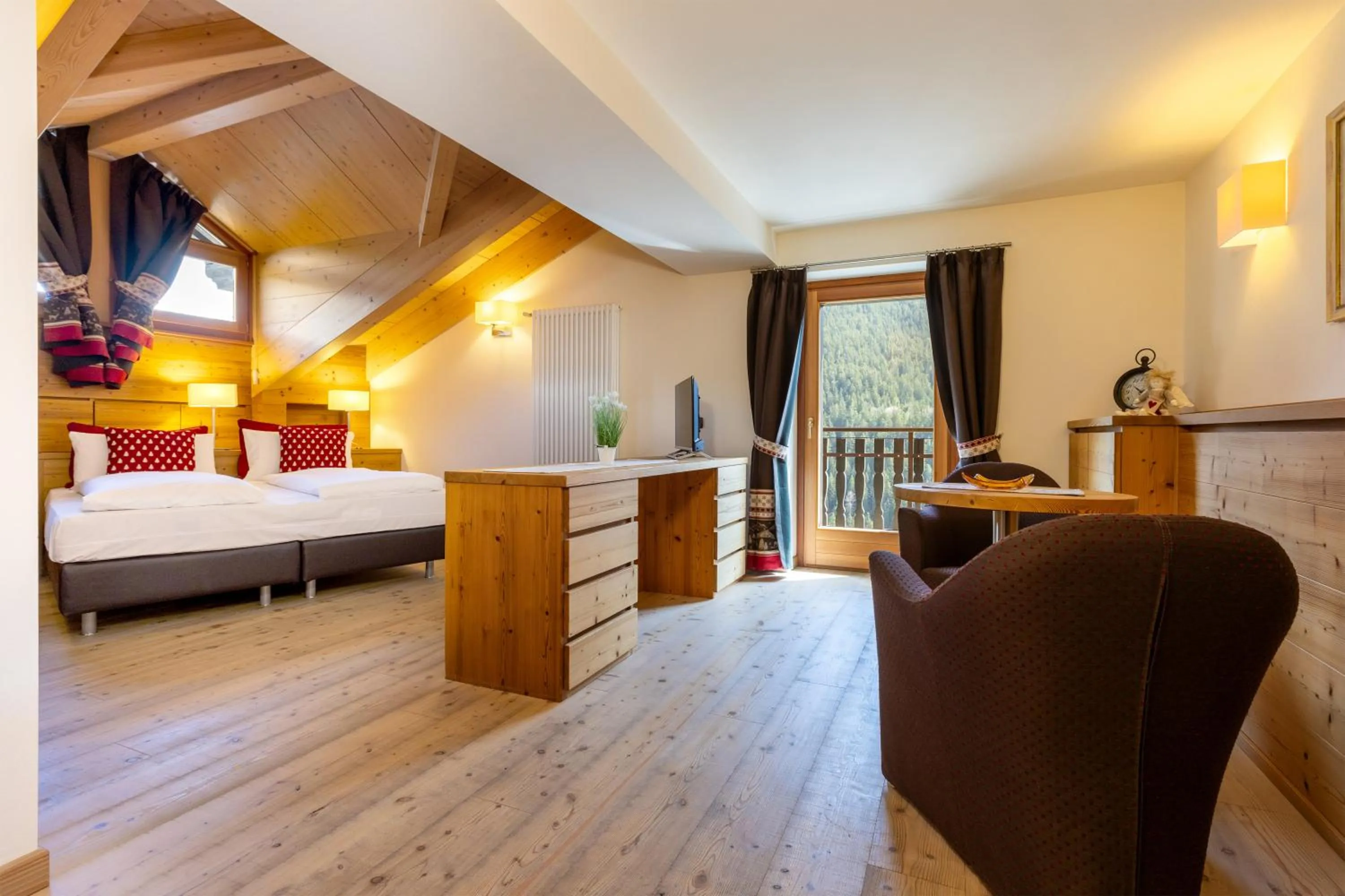 Bedroom, Bed in Hotel Cardo