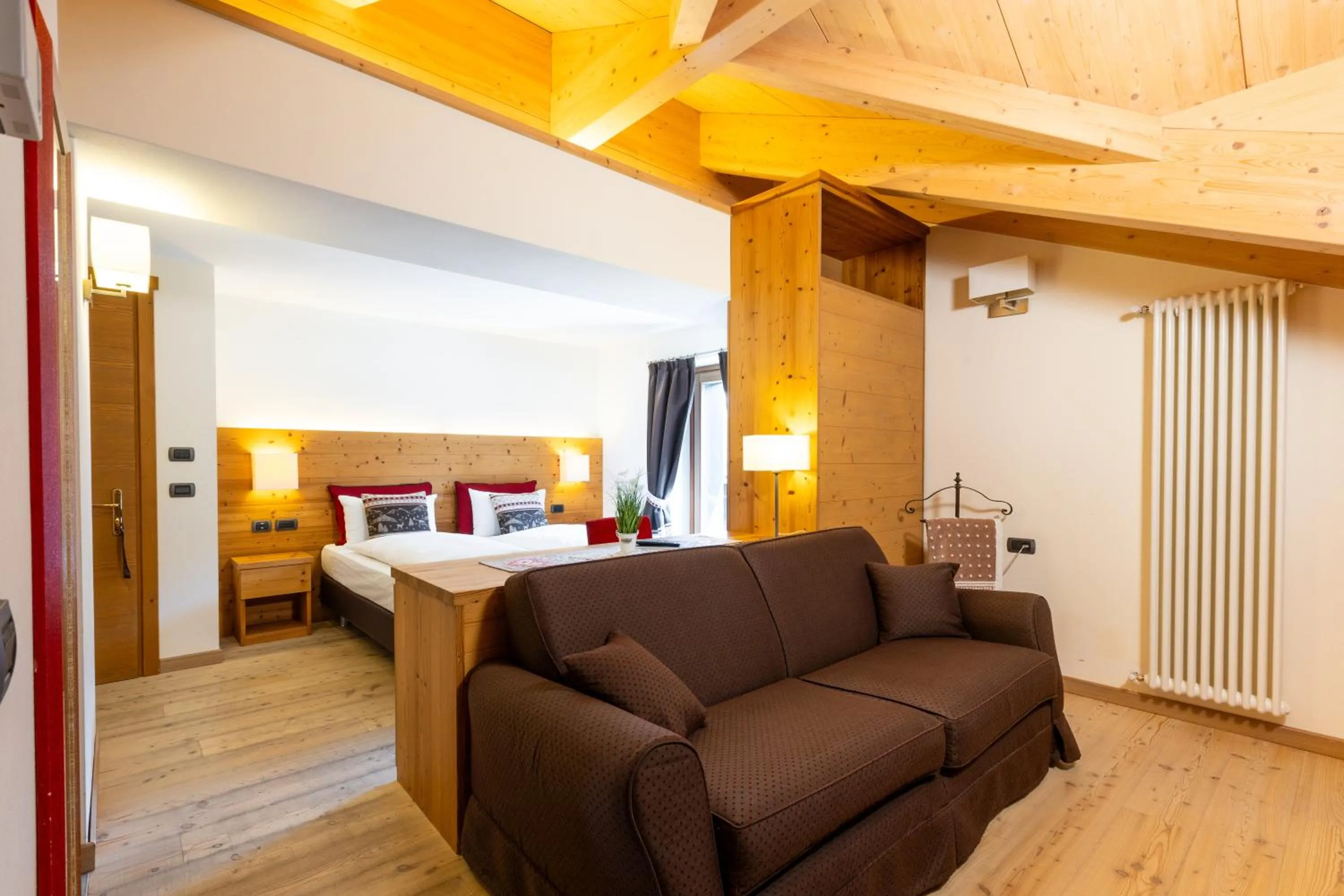 Bedroom, Bed in Hotel Cardo