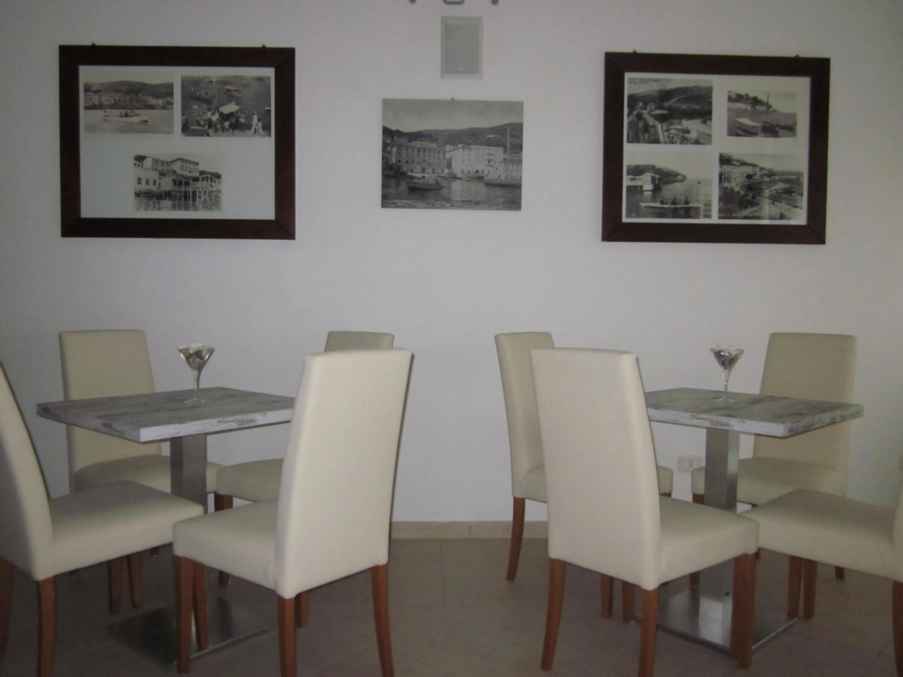 Restaurant/places to eat in Hotel Villa Smeraldo