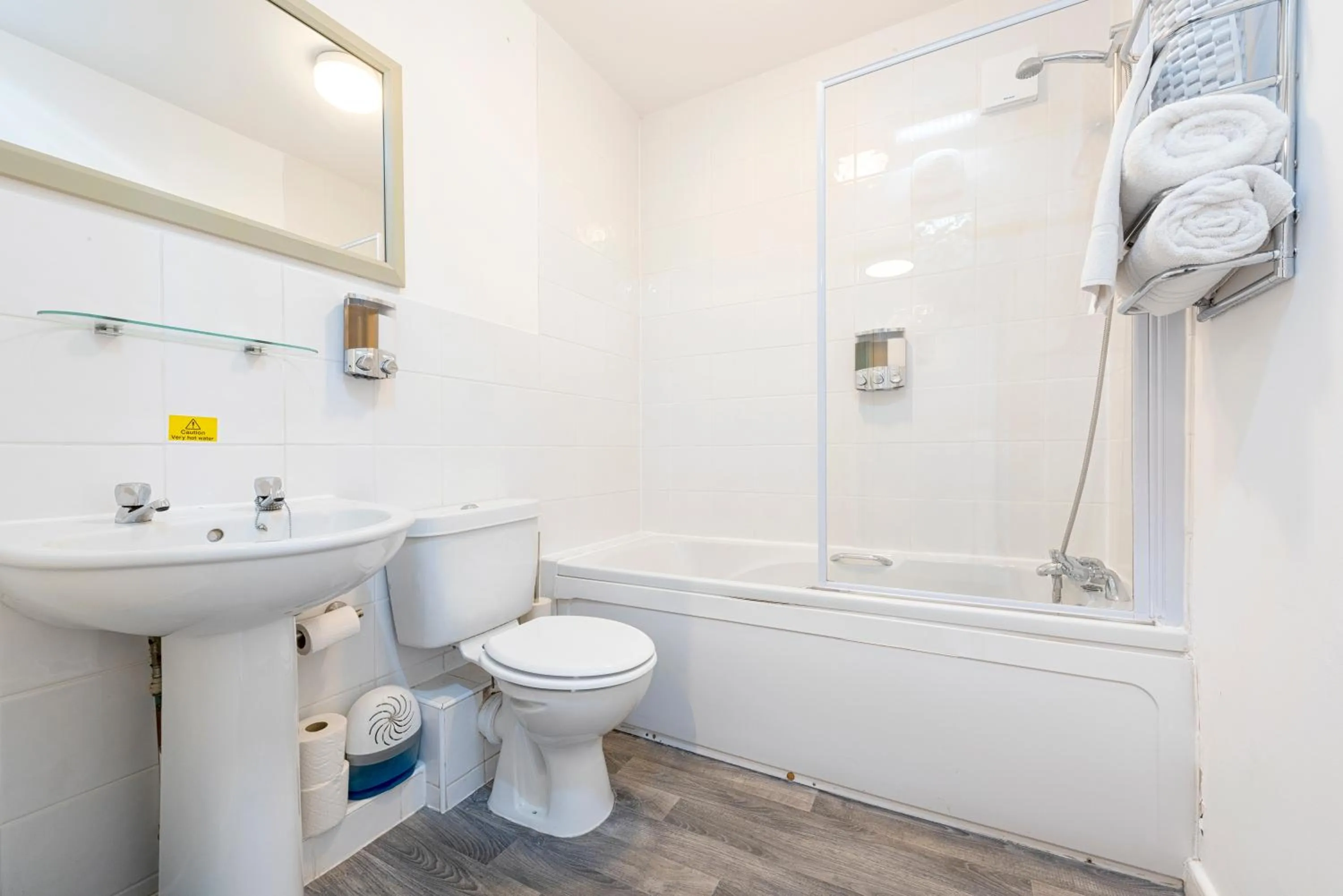 Bathroom in Staunton Arms