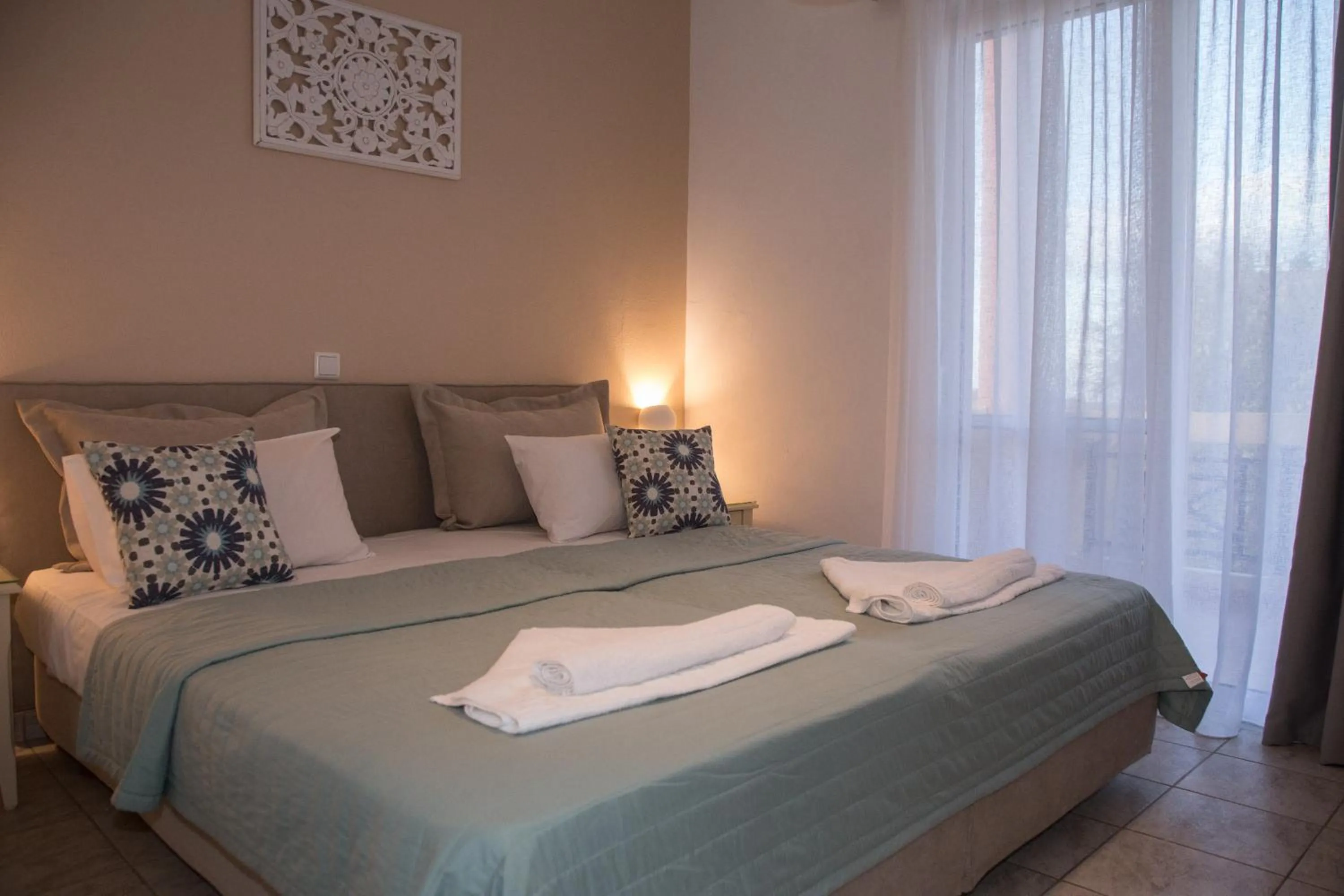 Bed in Solon Apartments