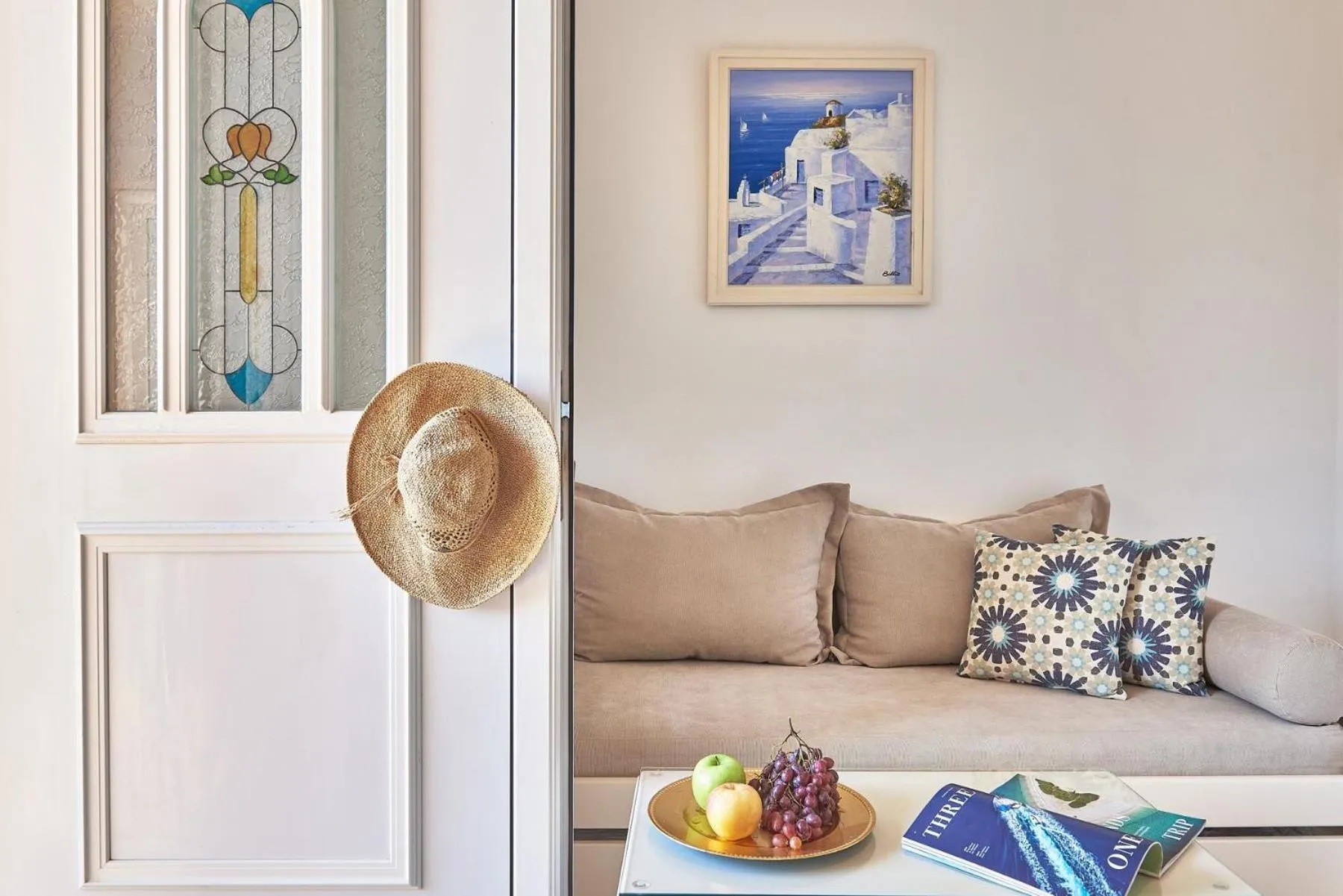 Living room in Solon Apartments