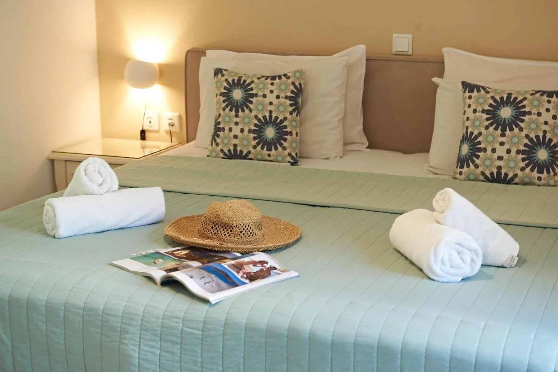 Bed in Solon Apartments